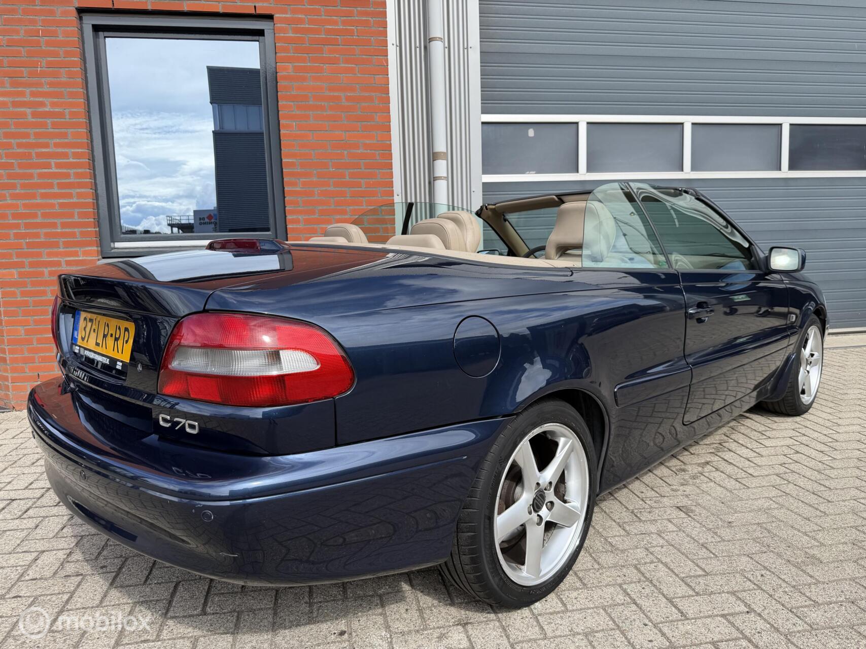 Foto van Volvo C70