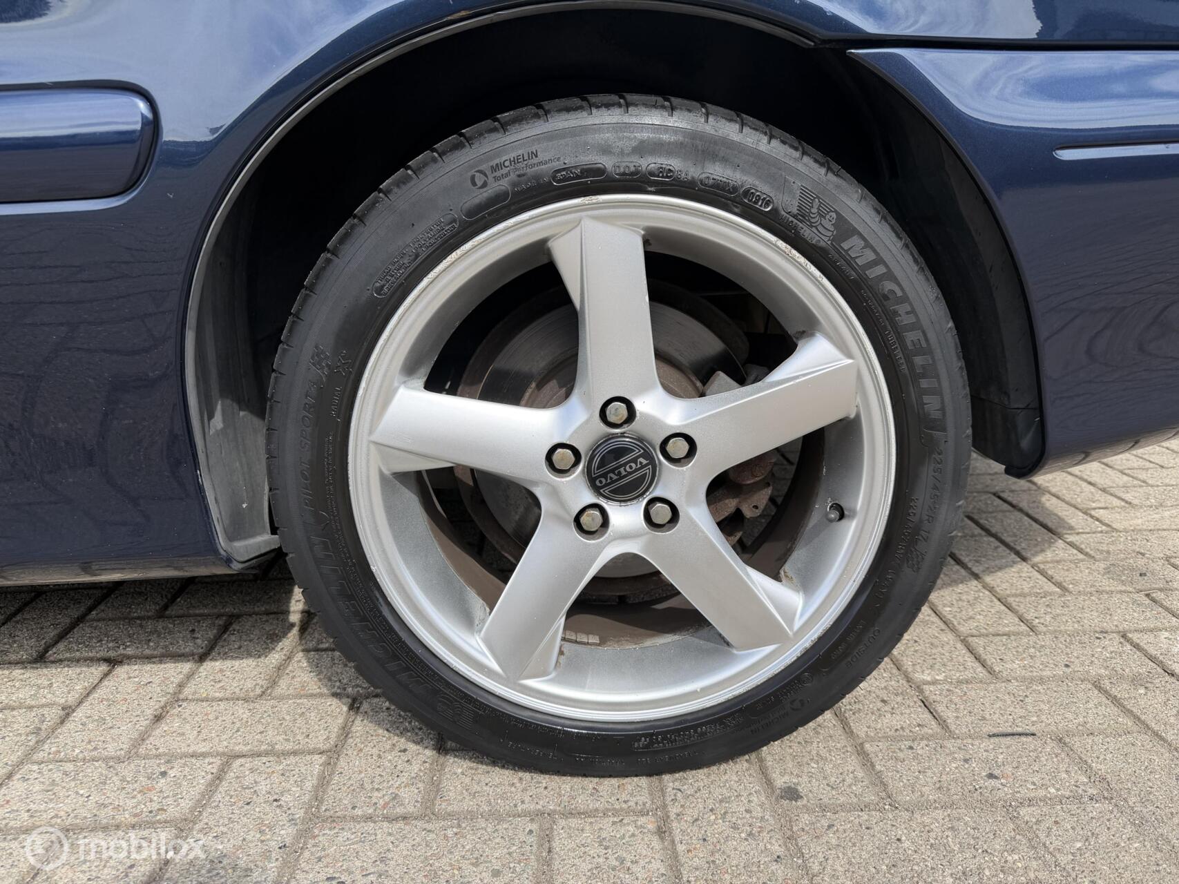 Foto van Volvo C70