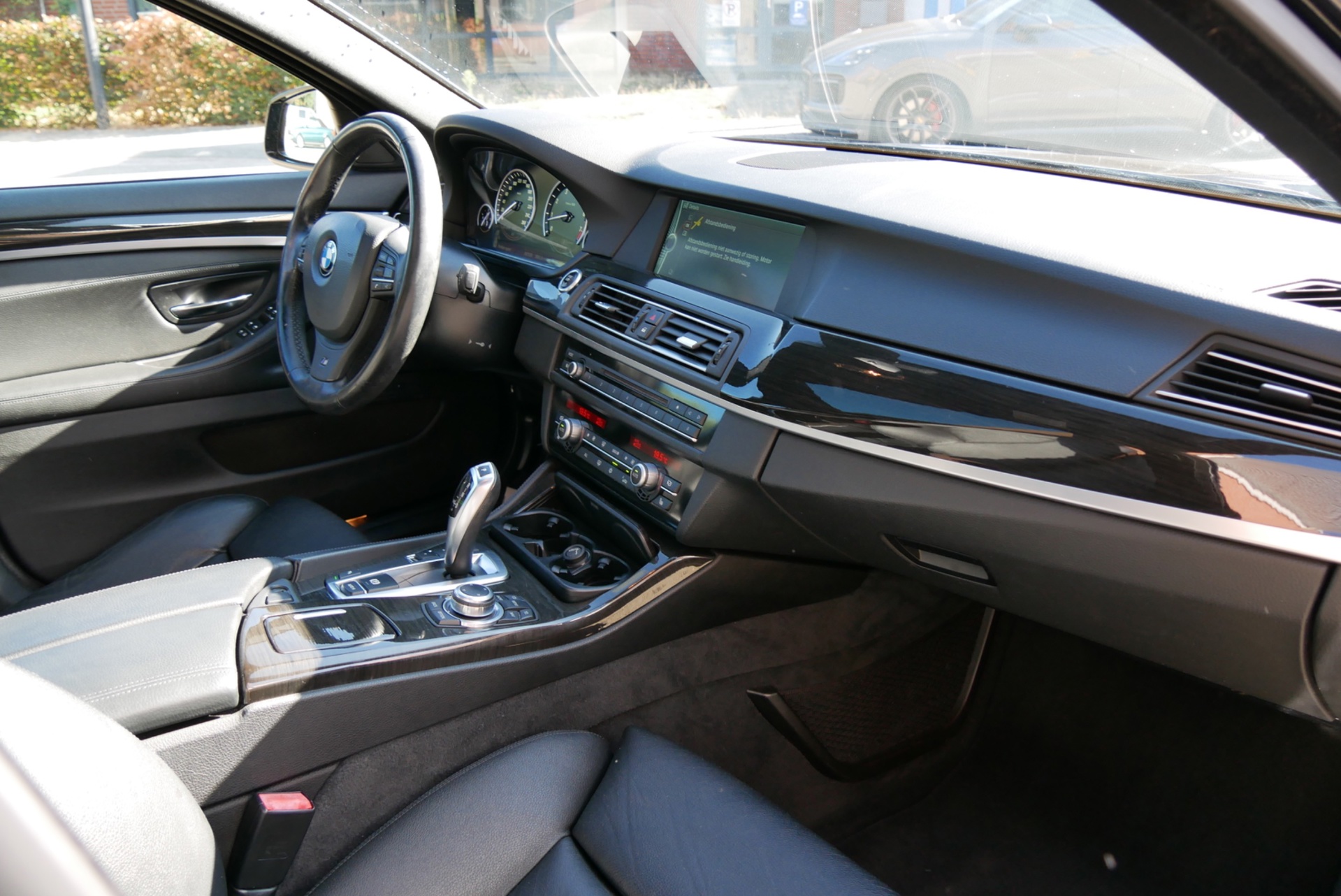 Foto van BMW 528i