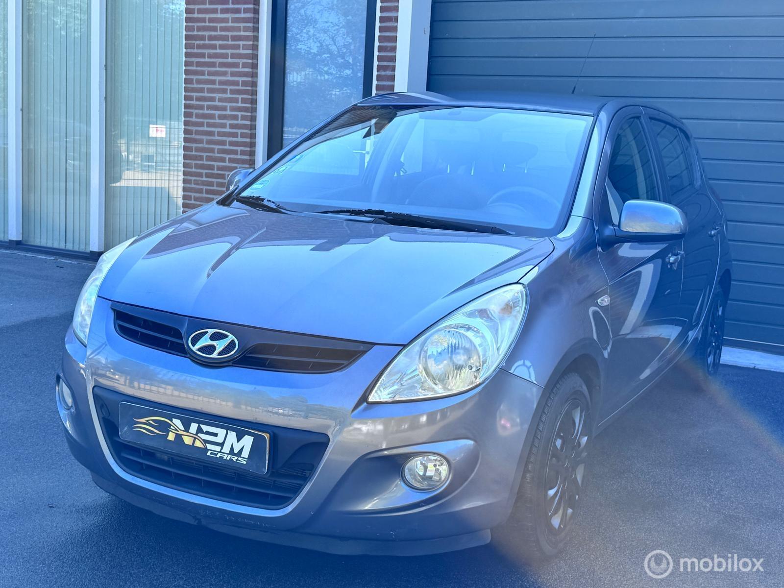 Hyundai I20 1.4i DynamicVersion 2009 - voorkant