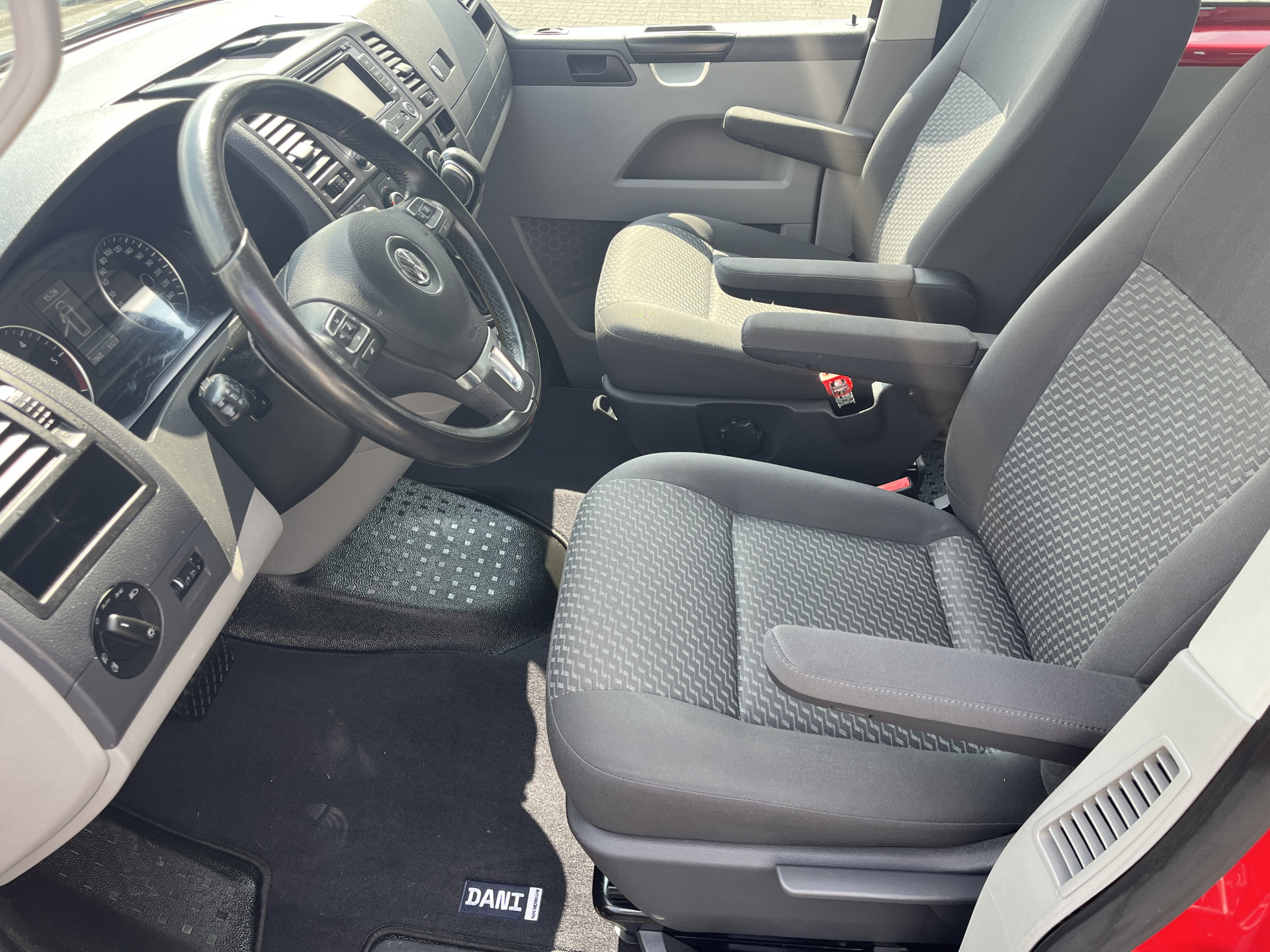 Foto van Volkswagen Transporter Kombi