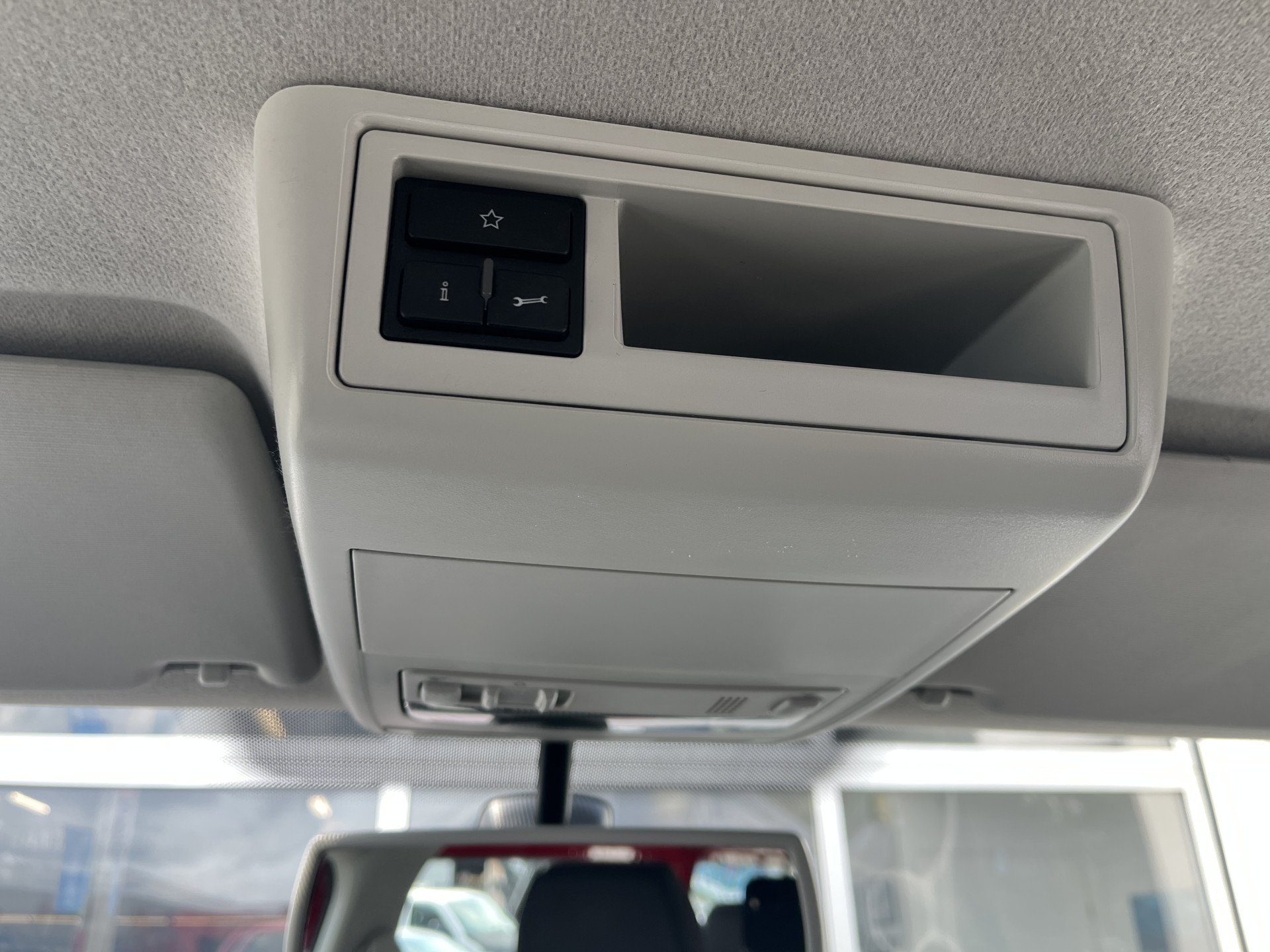 Foto van Volkswagen Transporter Kombi