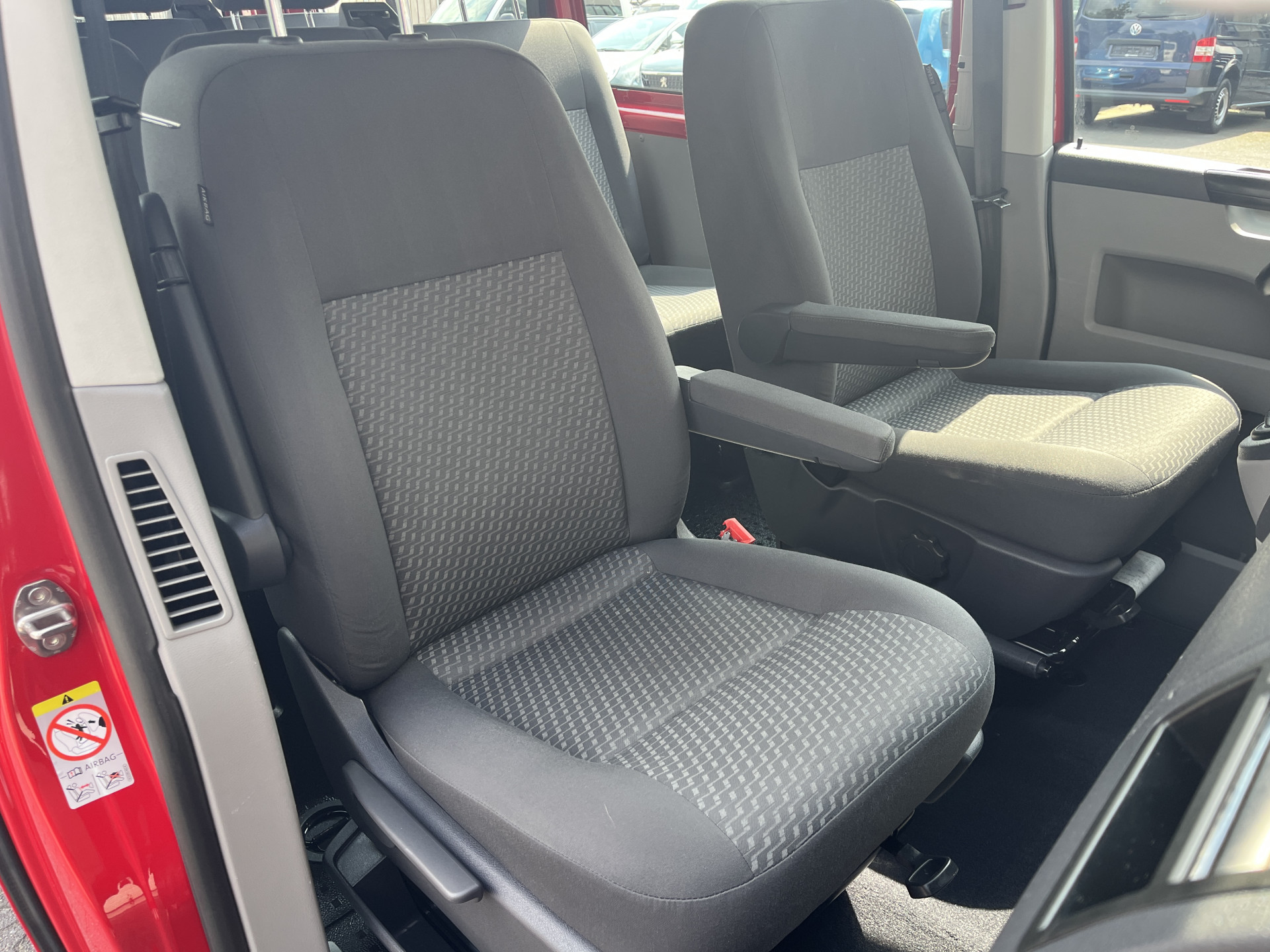 Foto van Volkswagen Transporter Kombi