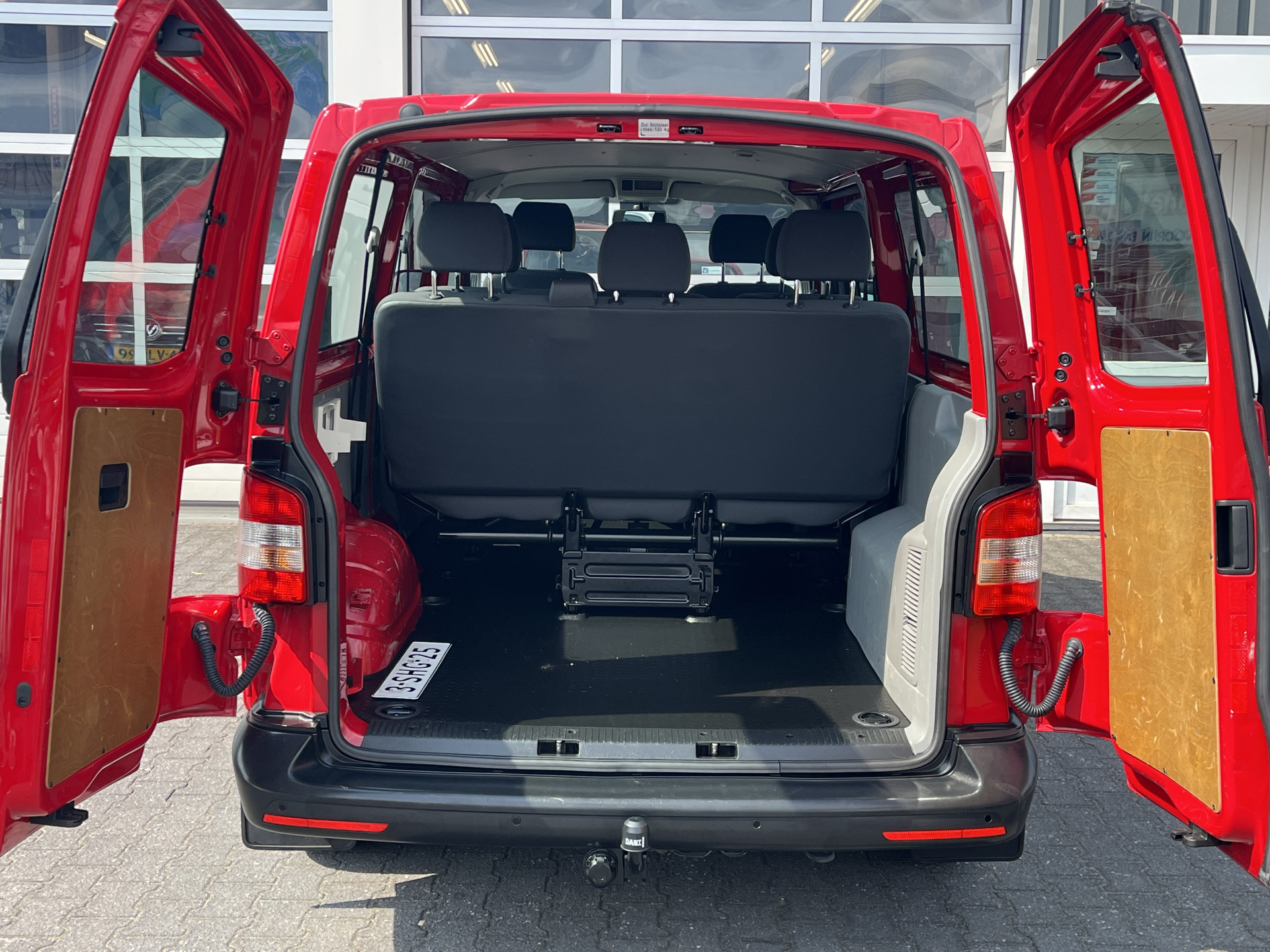 Foto van Volkswagen Transporter Kombi