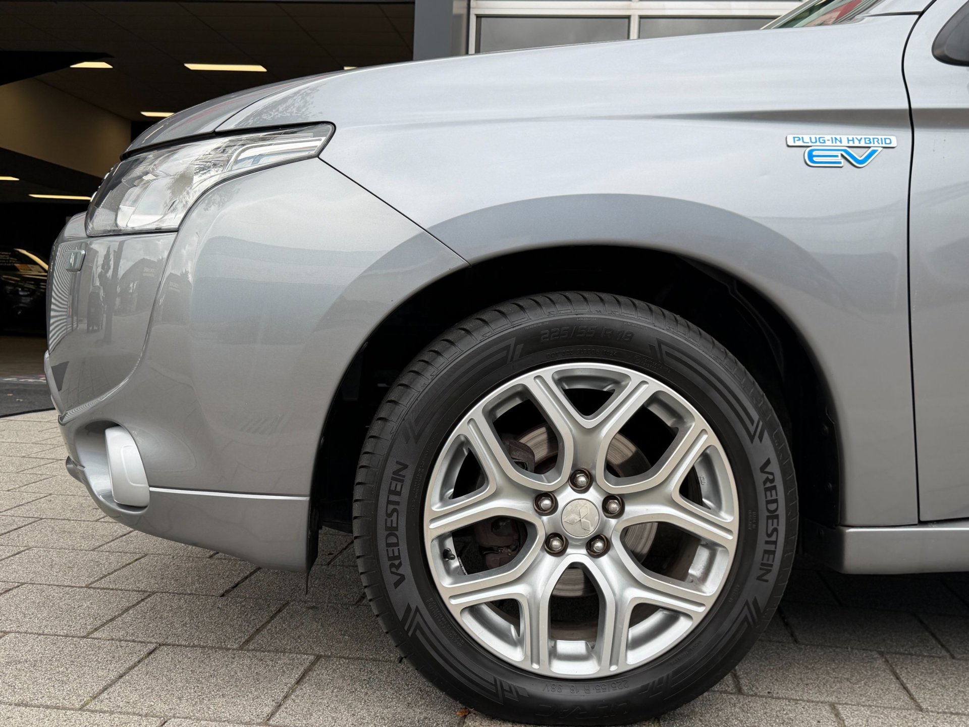 Foto van Mitsubishi Mitsubishi Outlander