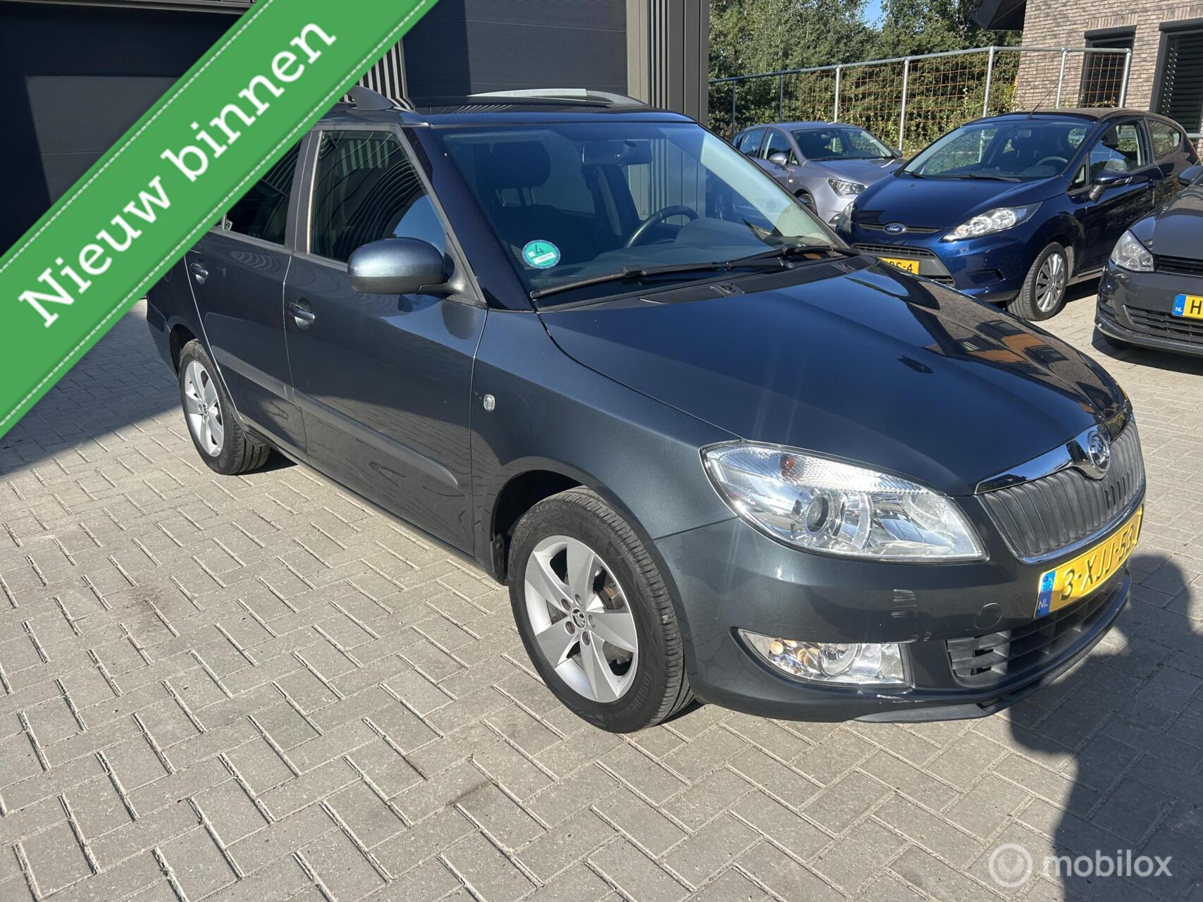 Skoda Fabia 1.2 TSI Drive Trekh Navi Clima 2014 - voorkant