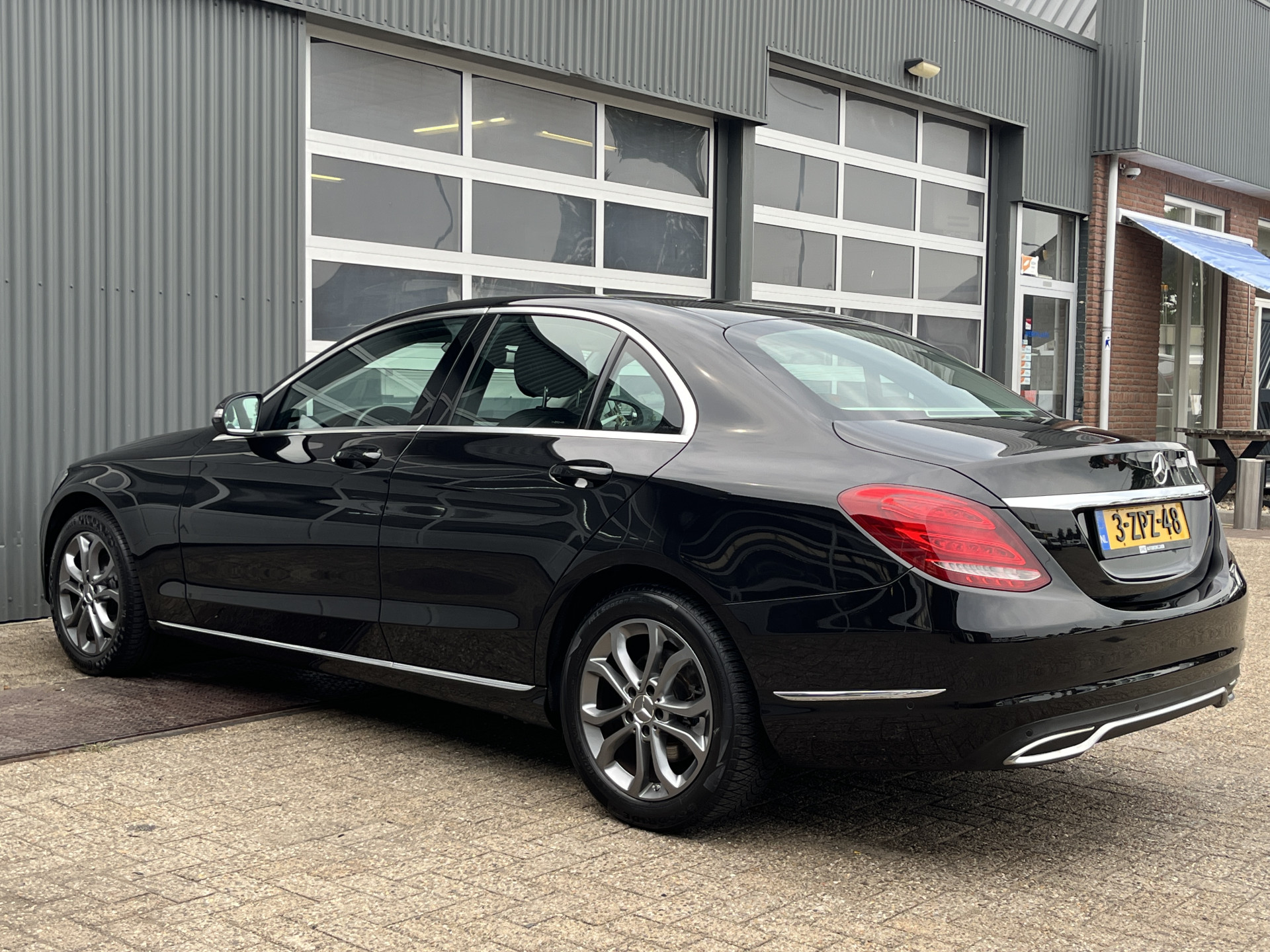 Foto van Mercedes-Benz C 180