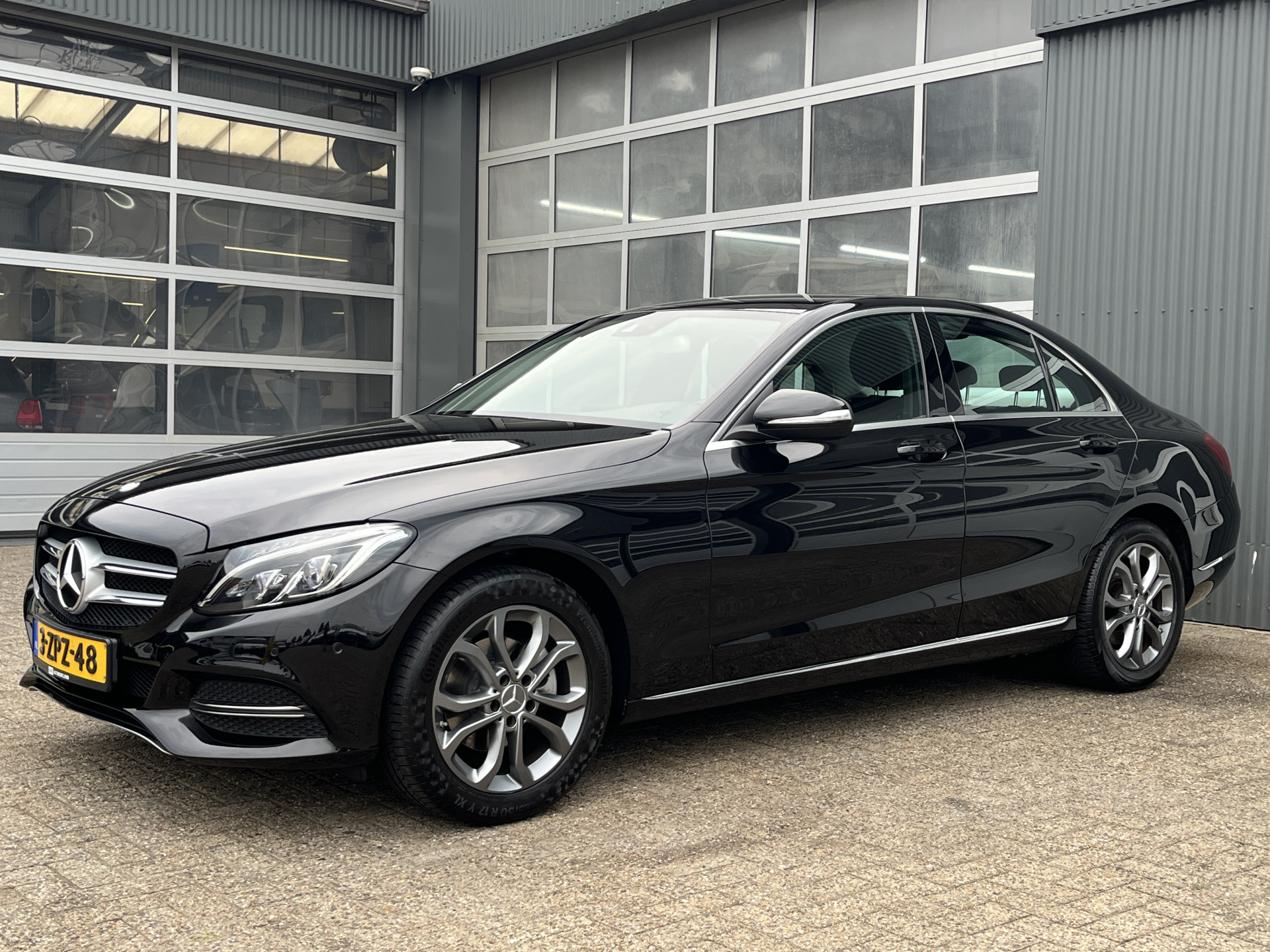 Foto van Mercedes-Benz C 180