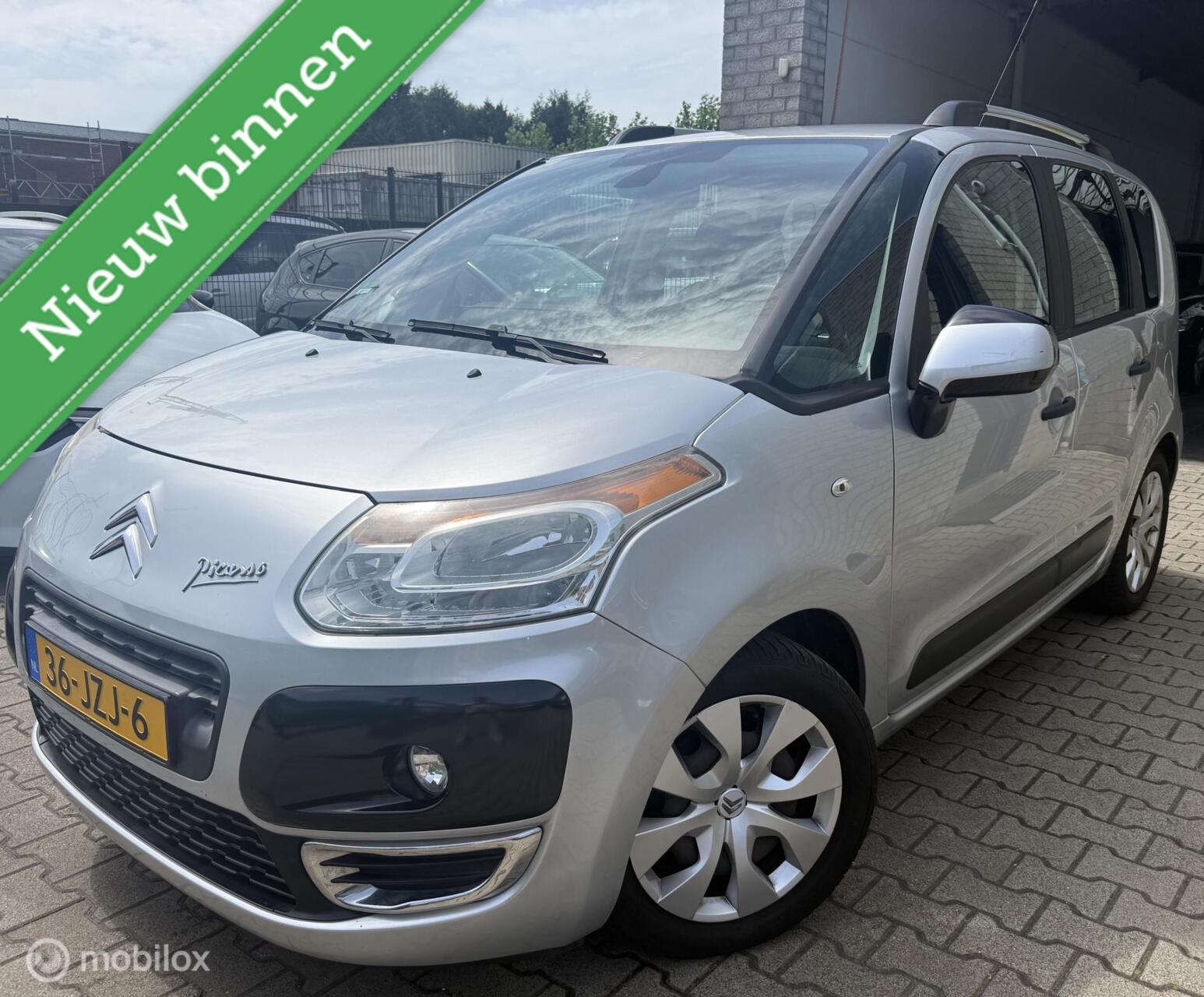 Citroen C3 Picasso 1.6 VTi Aura / NAVI / AIRCO / 5DRS /N.A.P 2009 - voorkant