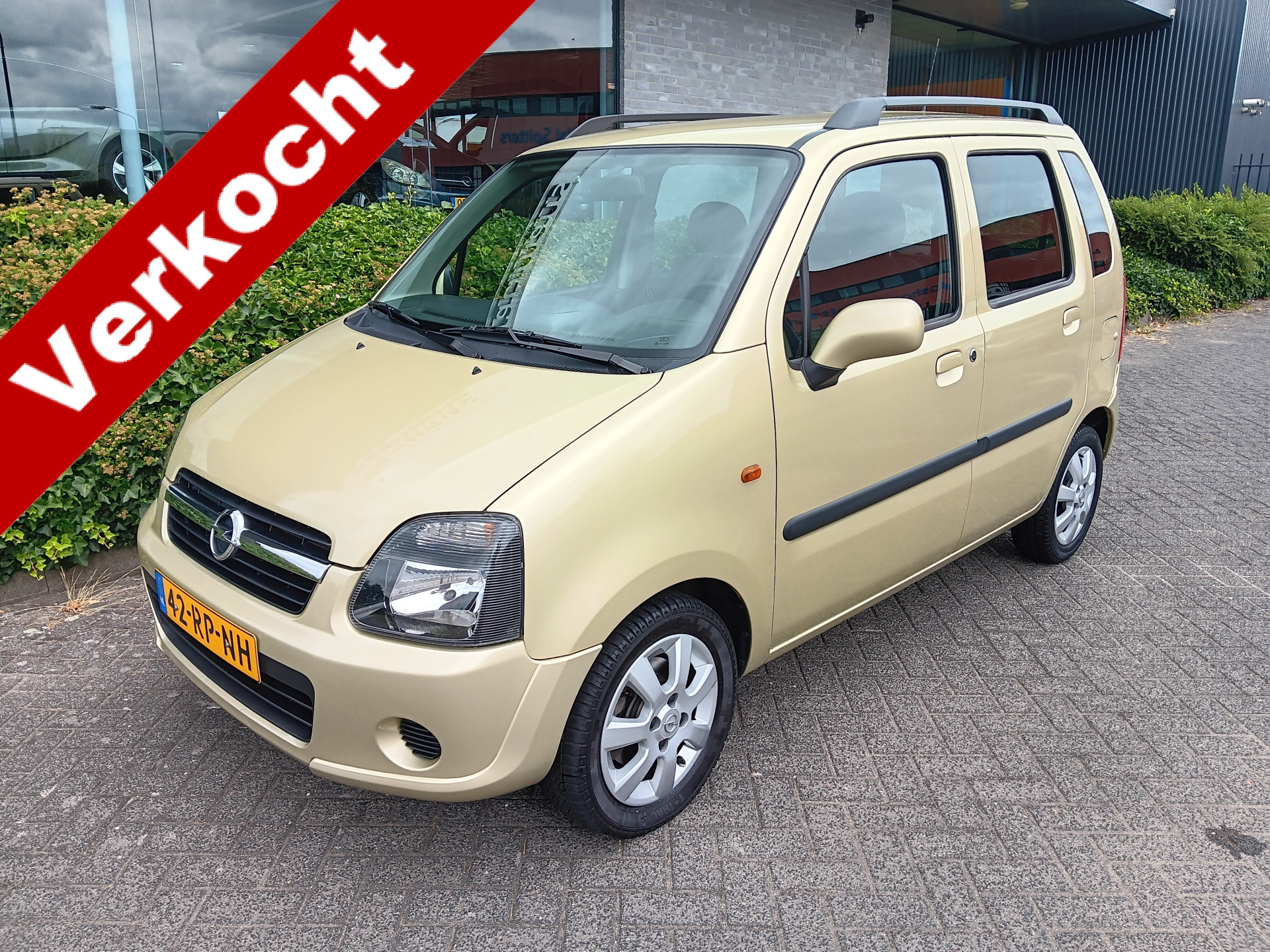 Opel Agila 1.2-16V Flexx cool, Airco, CD-speler, Lichtmetaal etc.  1e eigenaar! 2005 - voorkant