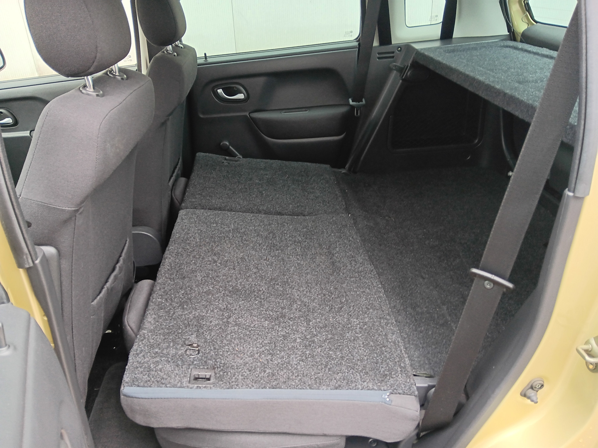 Foto van Opel Agila