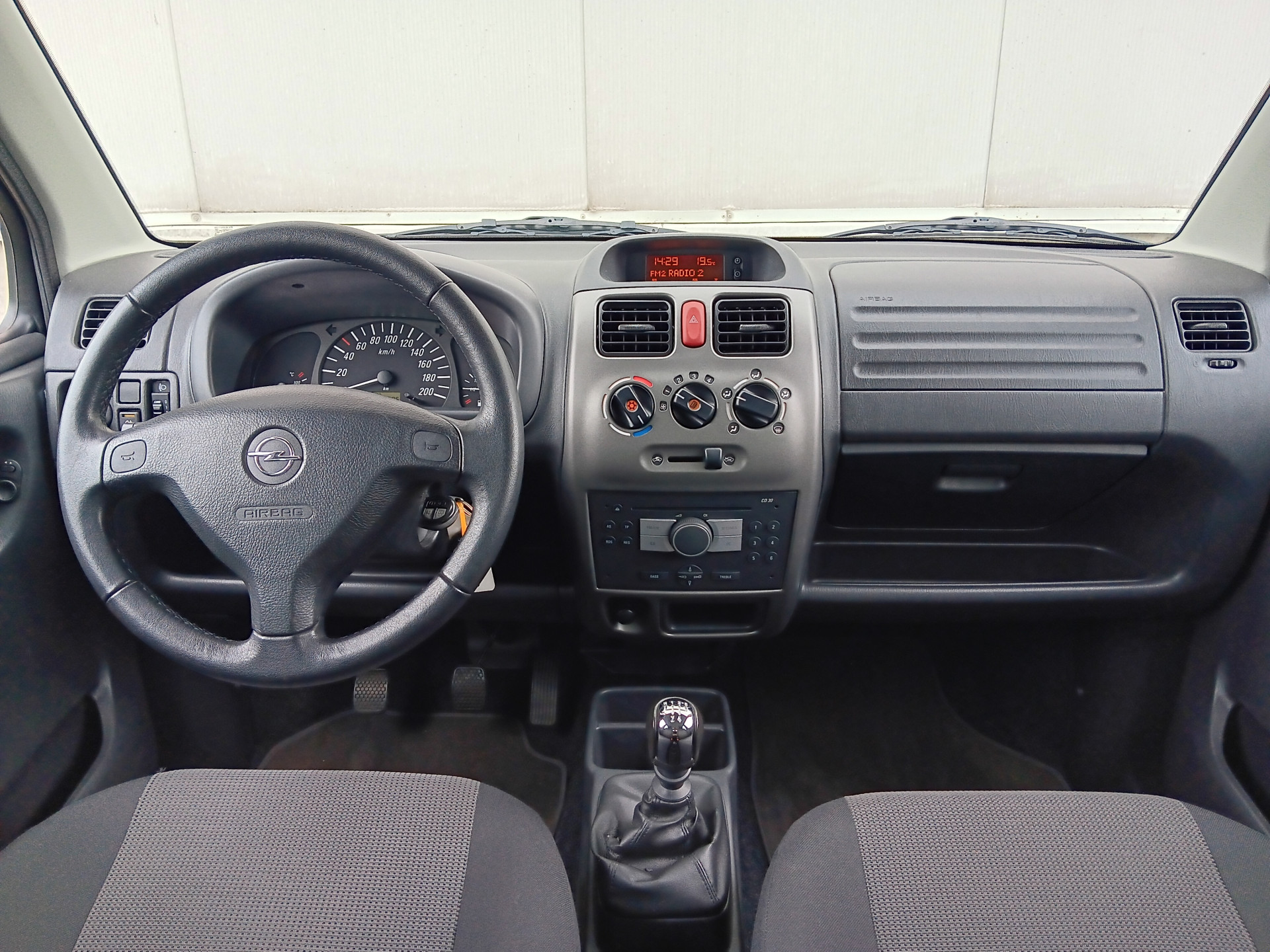 Foto van Opel Agila