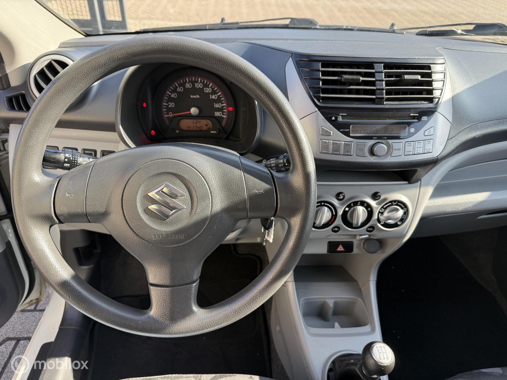 Foto van Suzuki Alto