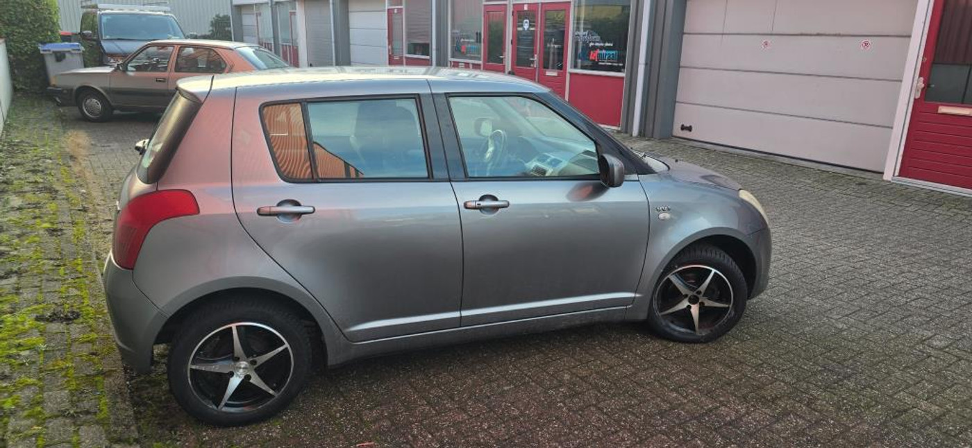 Foto van Suzuki Swift