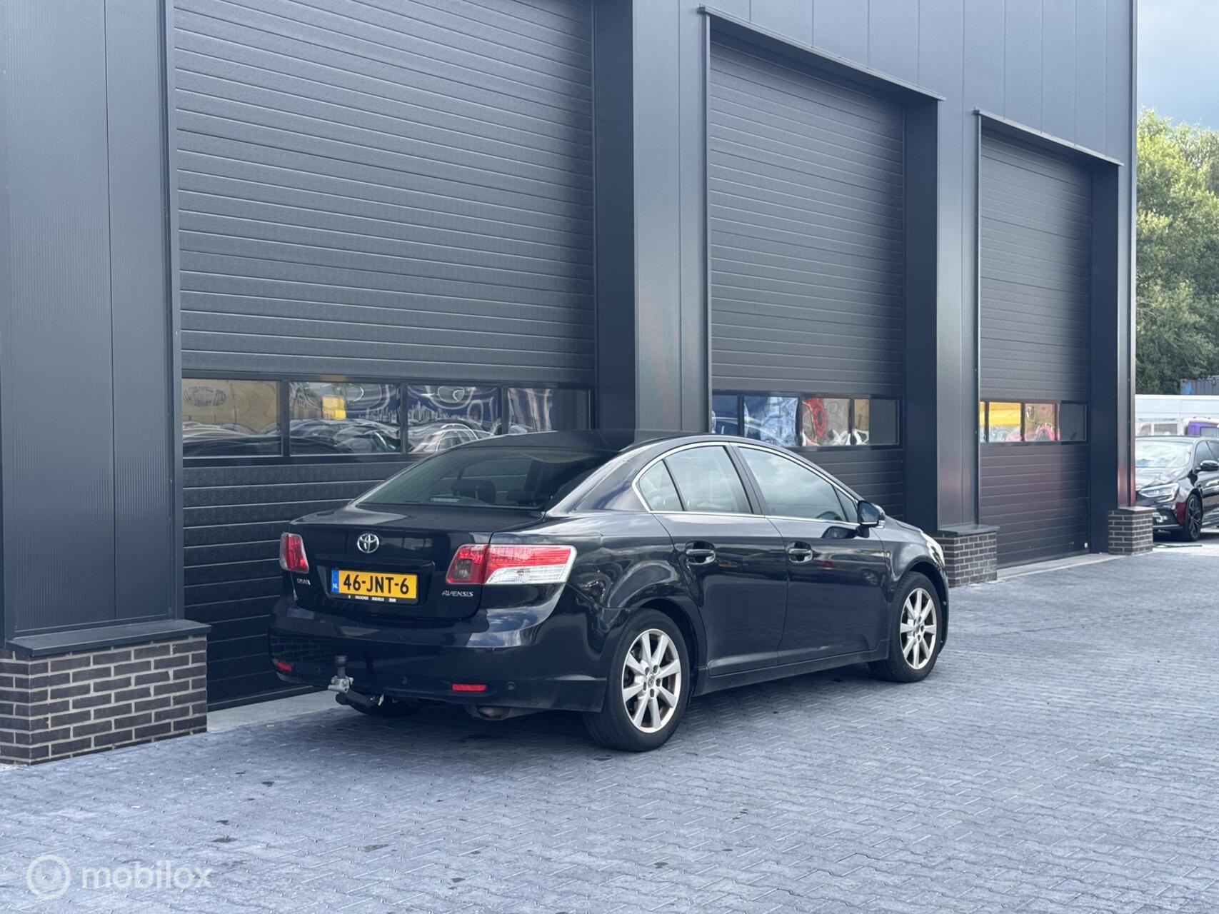 Foto van Toyota Toyota Avensis