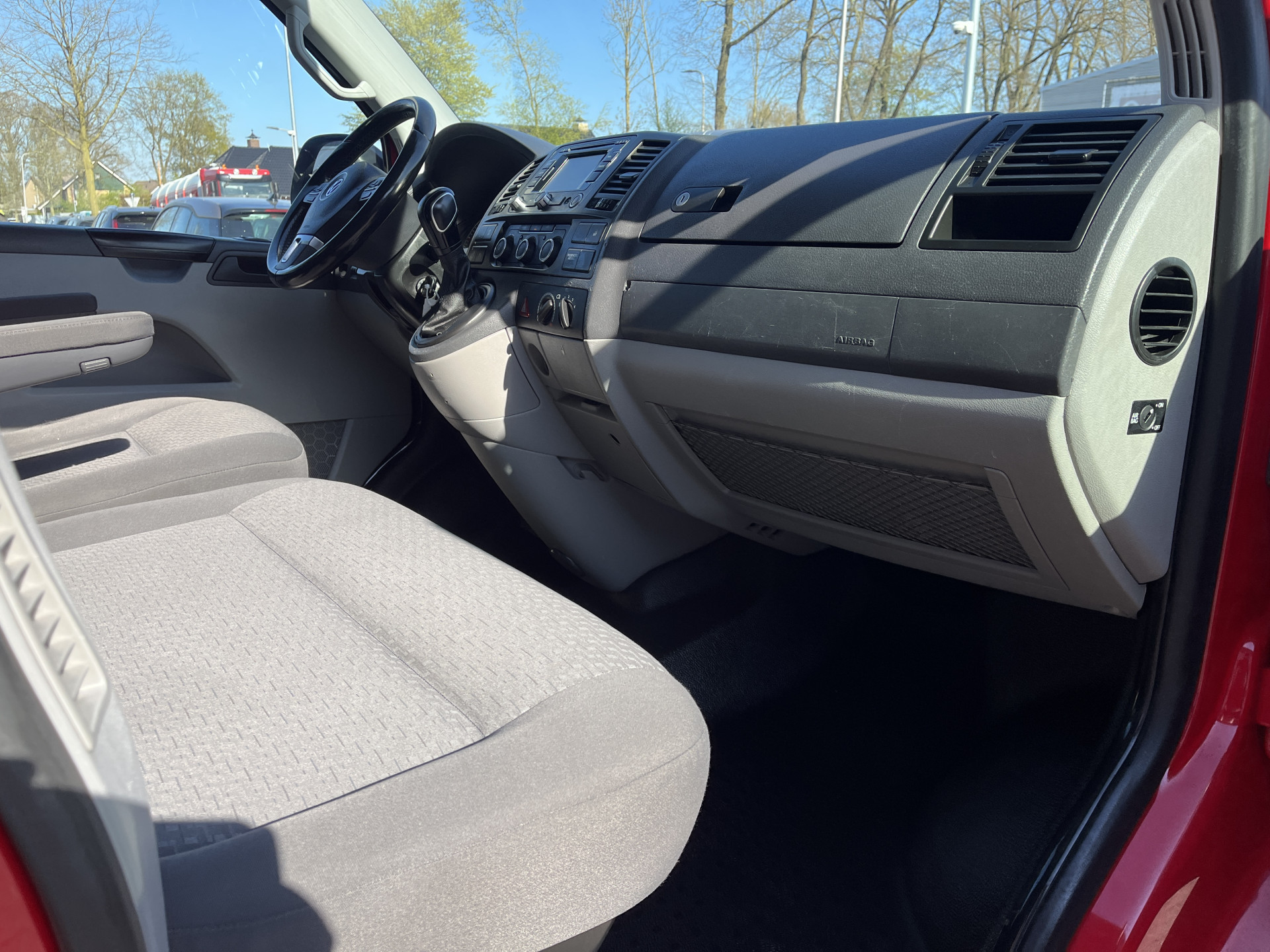 Foto van Volkswagen Transporter Kombi
