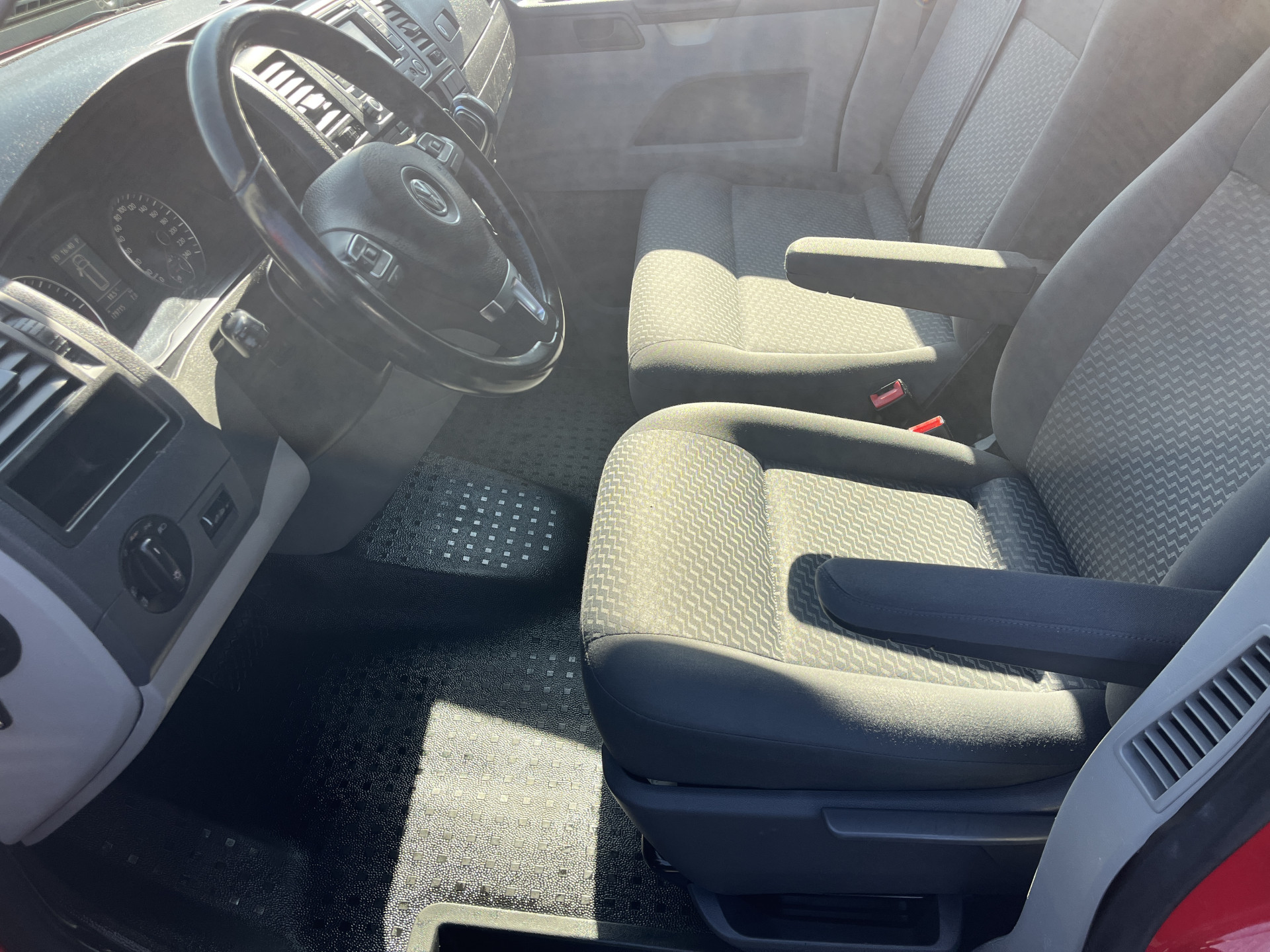 Foto van Volkswagen Transporter Kombi