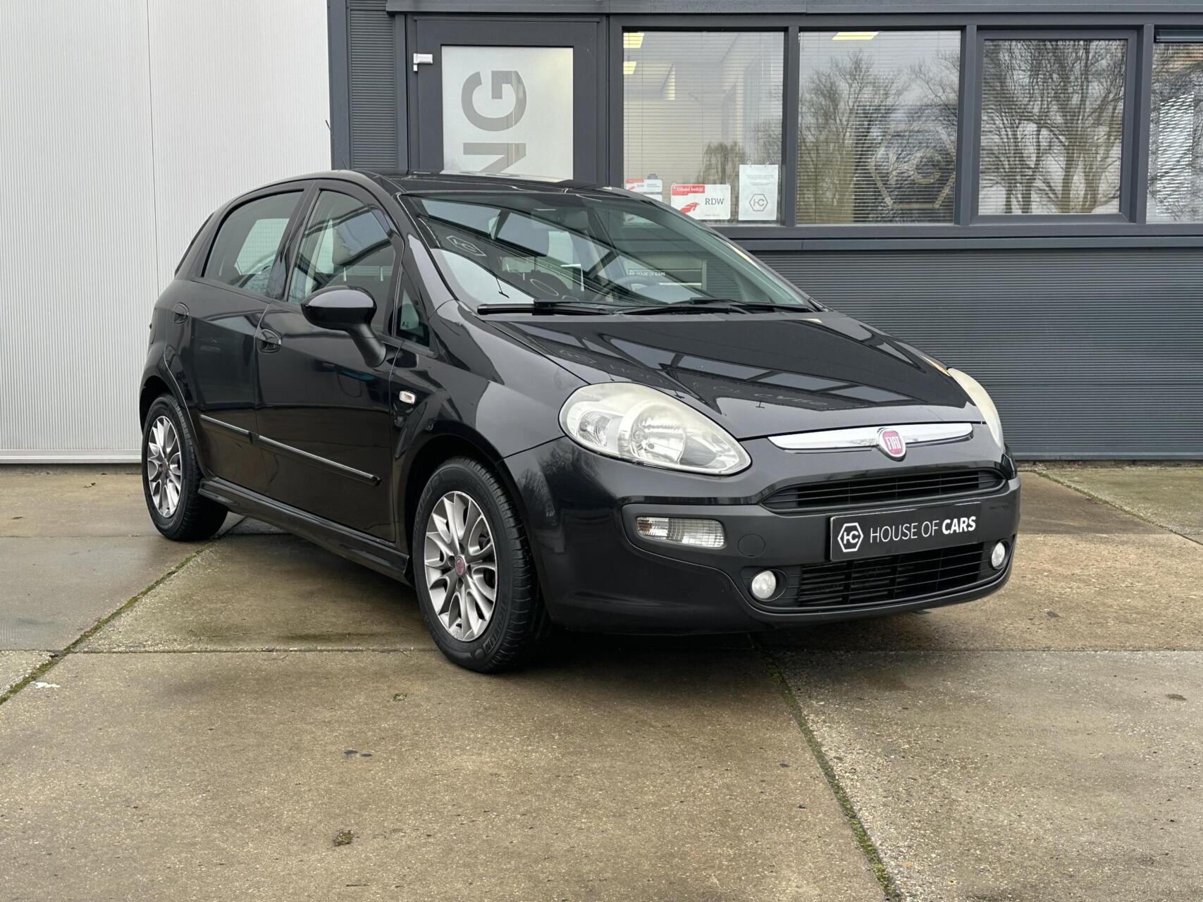Fiat Punto 1.3 M-Jet Dynamic Airco Cruise Lichtmetaal 2010 - voorkant
