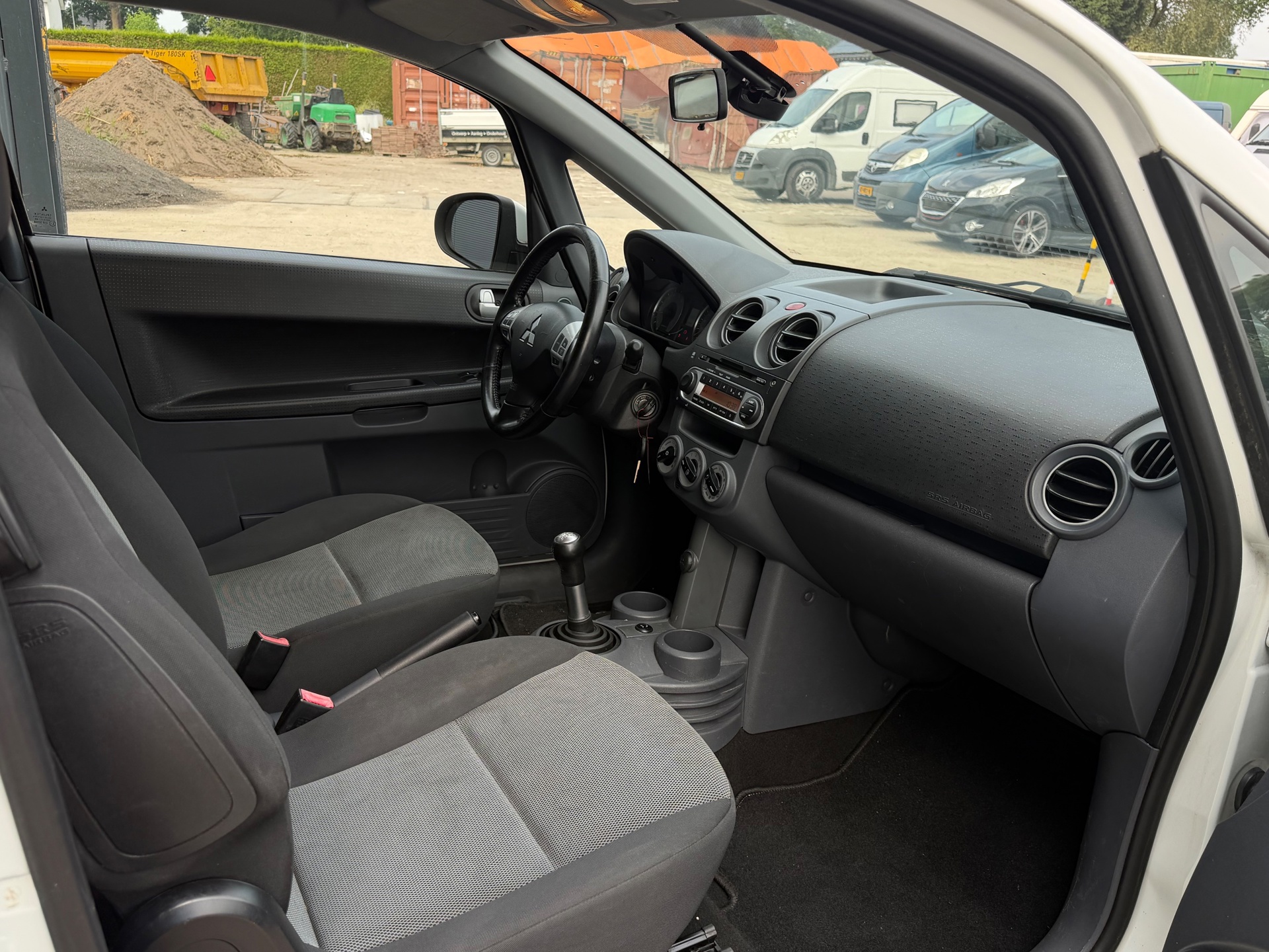 Foto van Mitsubishi Mitsubishi Colt