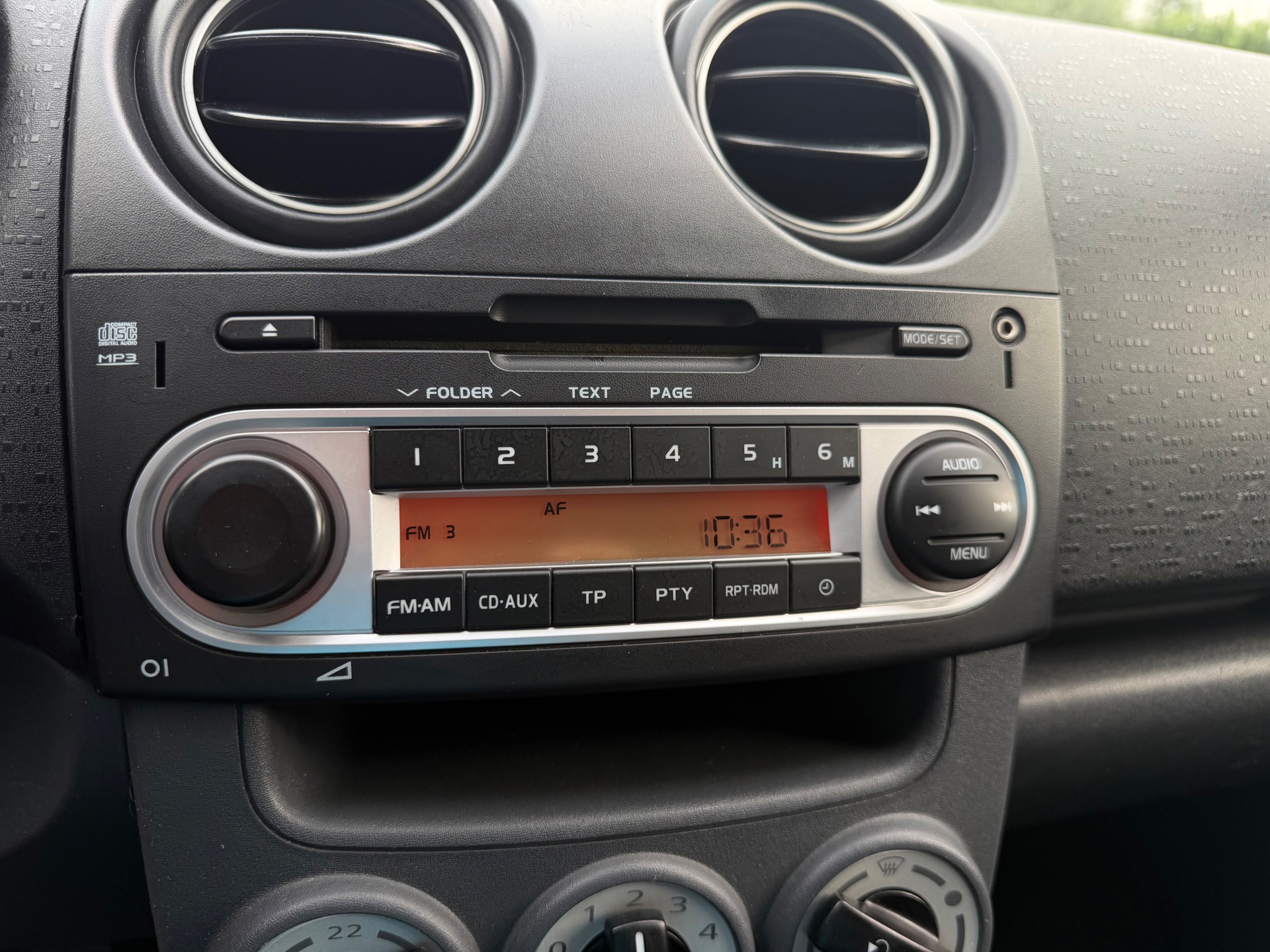 Foto van Mitsubishi Mitsubishi Colt