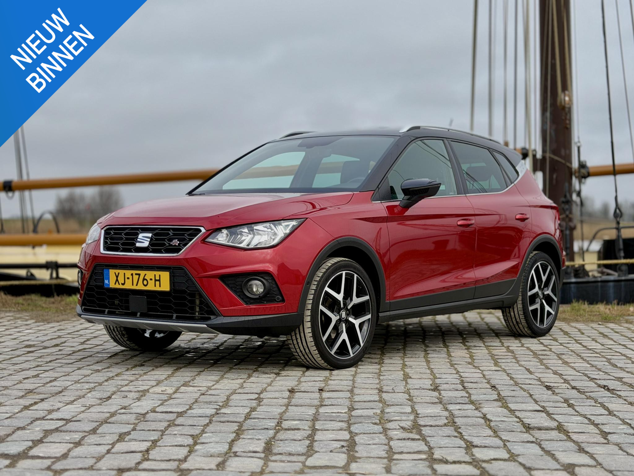 Seat Arona 1.5 TSI EVO FR Business Intense|Carplay|Camera|ACC 2019 - voorkant