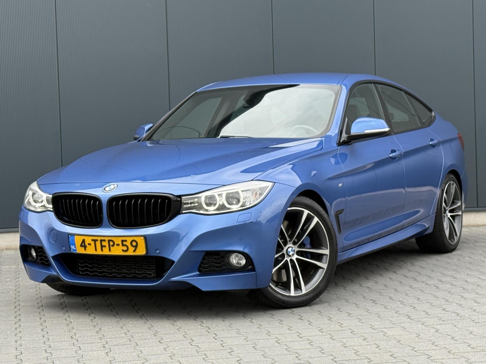 Foto van BMW 328i