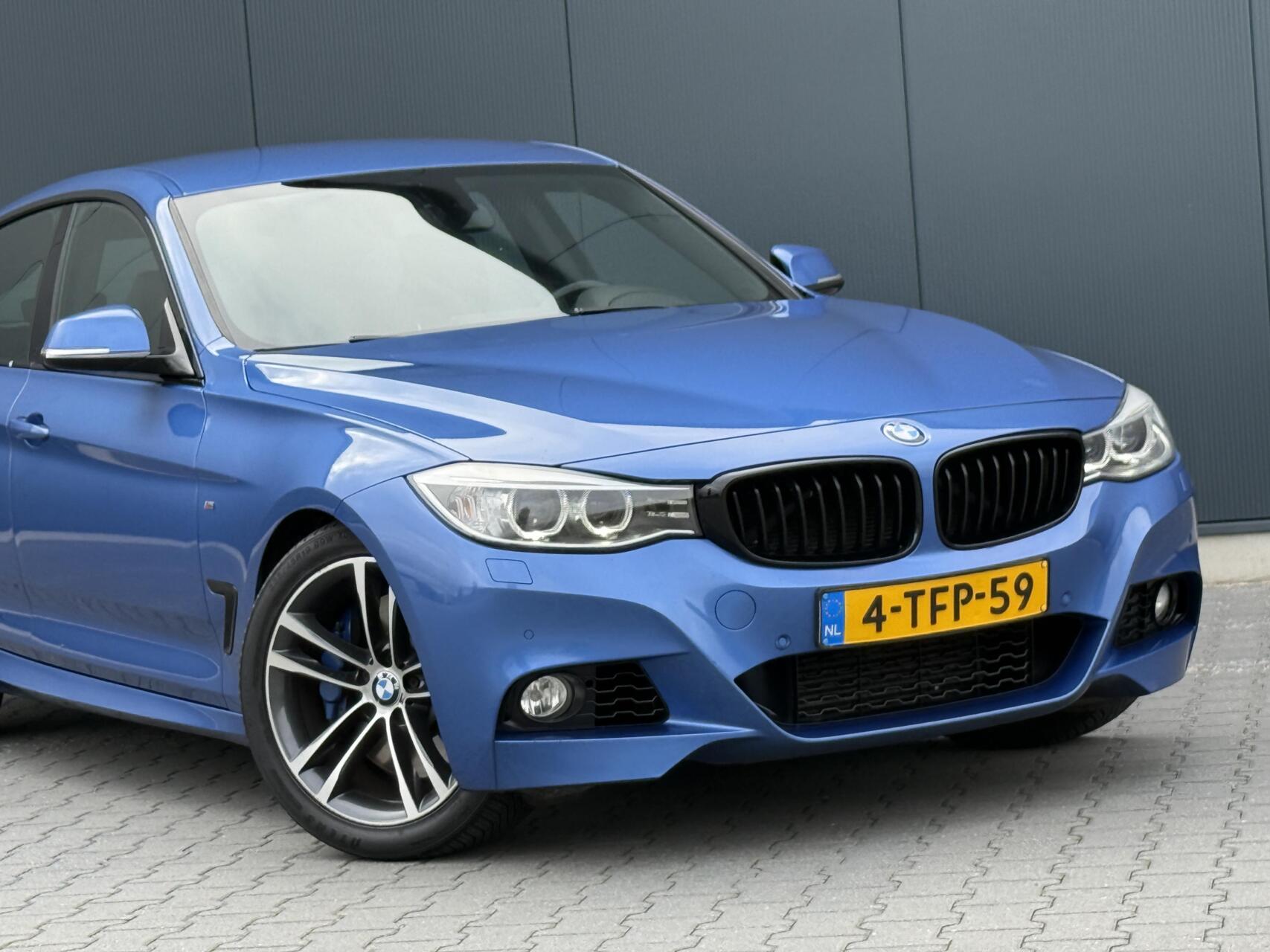 Foto van BMW 328i