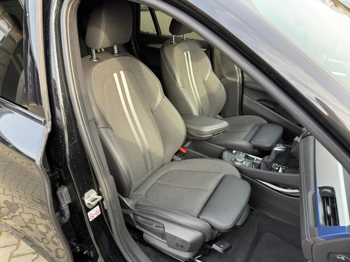 Foto van BMW X1 Xdrive25e