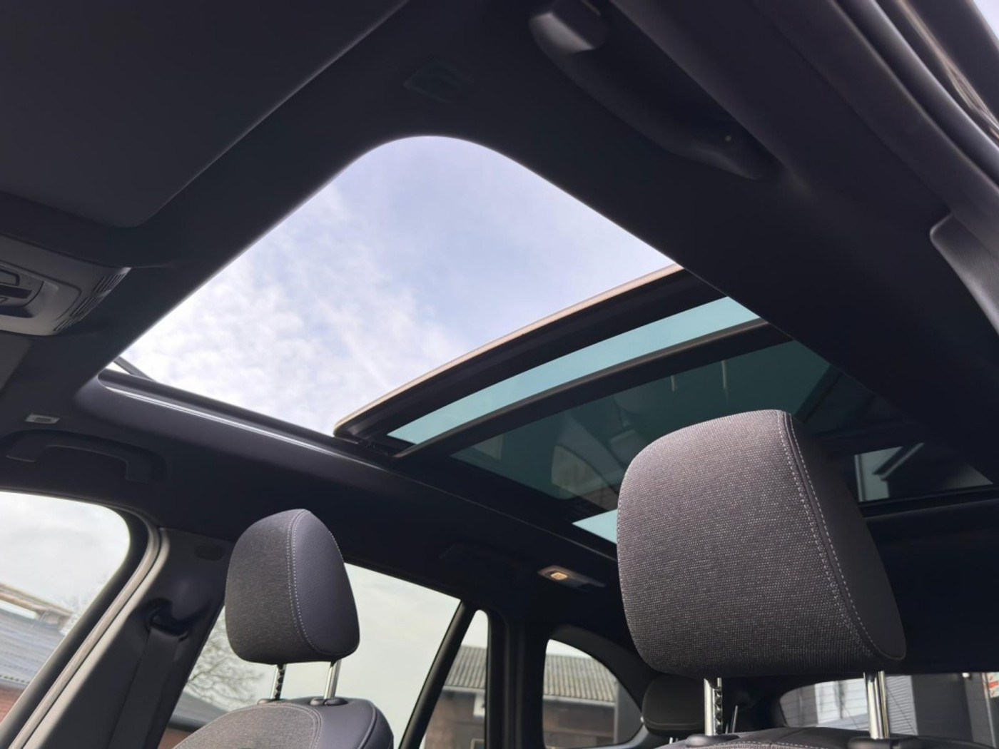 Foto van BMW X1 Xdrive25e