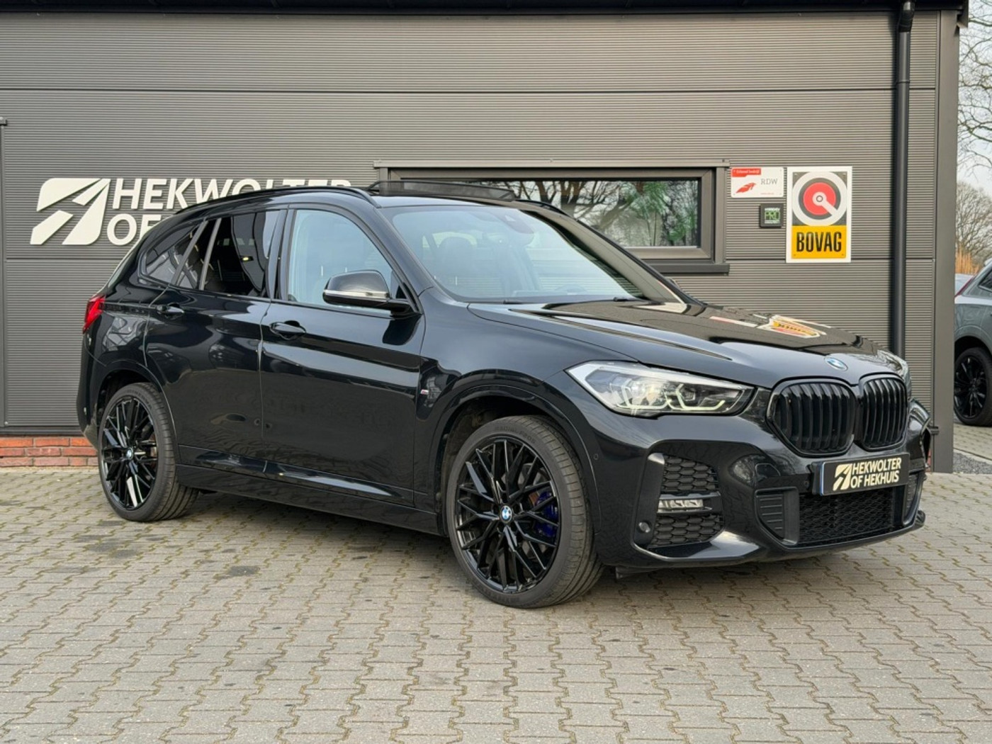 Foto van BMW X1 Xdrive25e