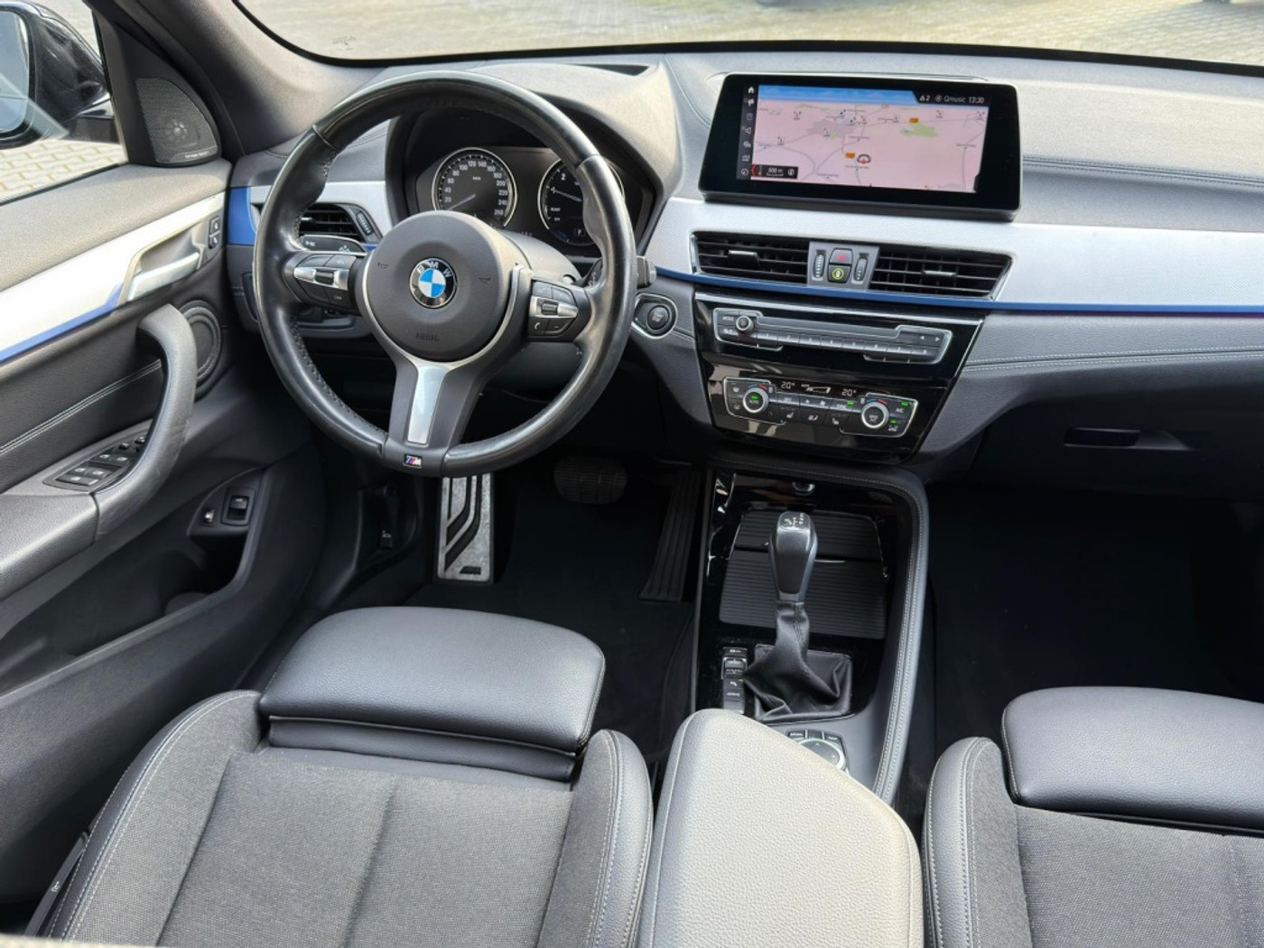 Foto van BMW X1 Xdrive25e