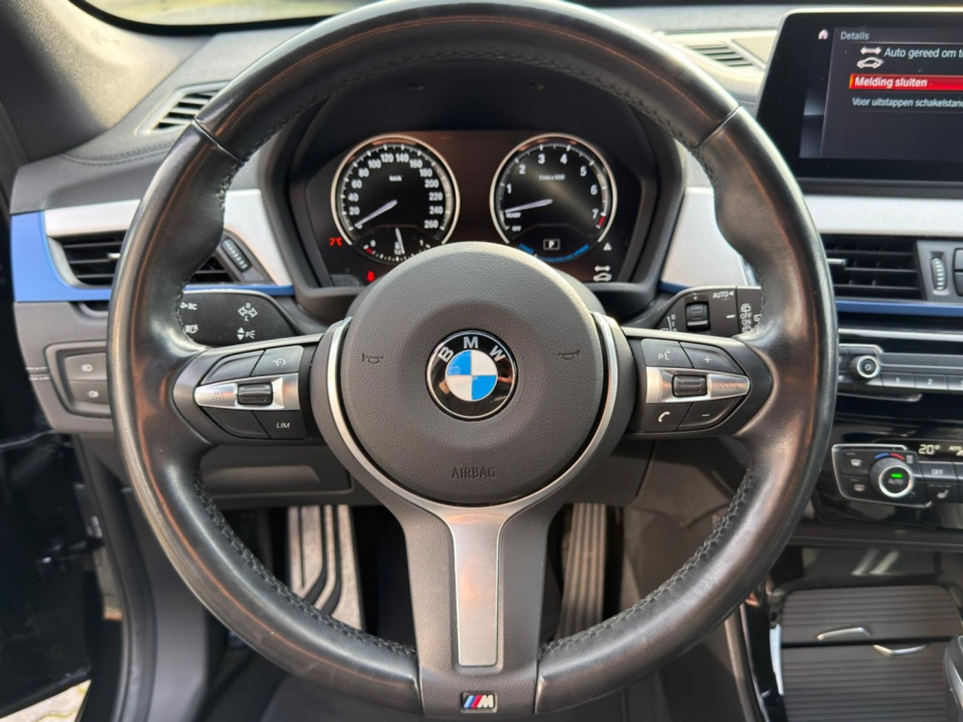 Foto van BMW X1 Xdrive25e