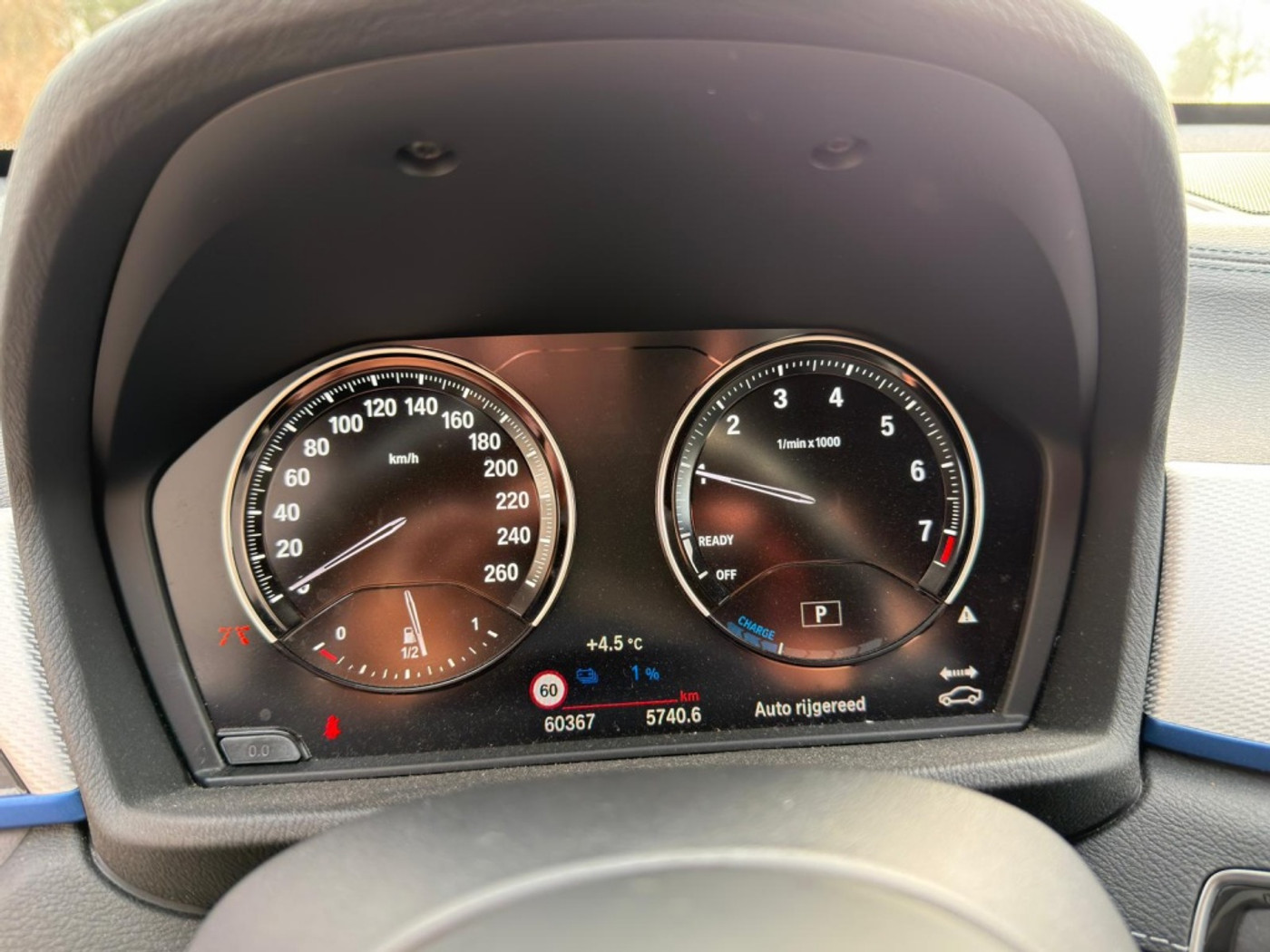 Foto van BMW X1 Xdrive25e