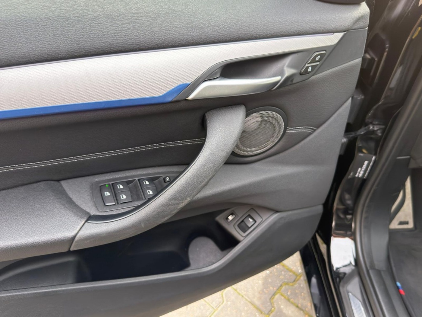 Foto van BMW X1 Xdrive25e