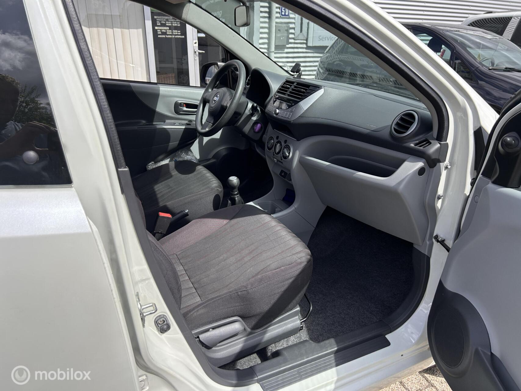 Foto van Nissan Nissan Pixo