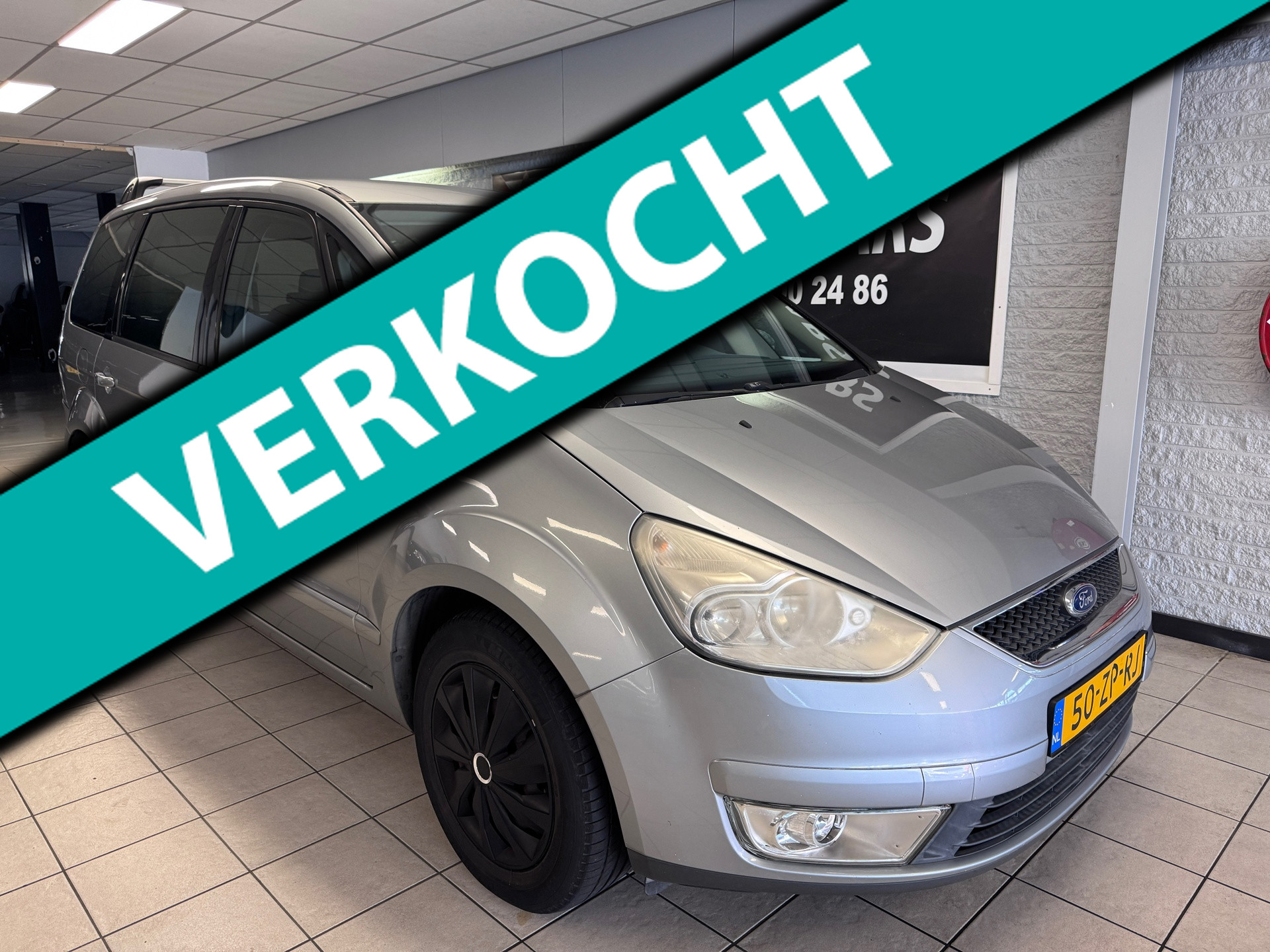 Ford Galaxy 2.0-16V Trend | Nieuwe APK | 7 persoons | Cruise| 2008 - voorkant