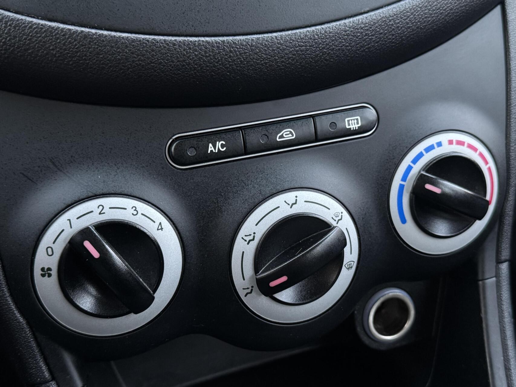 Foto van Hyundai I 10