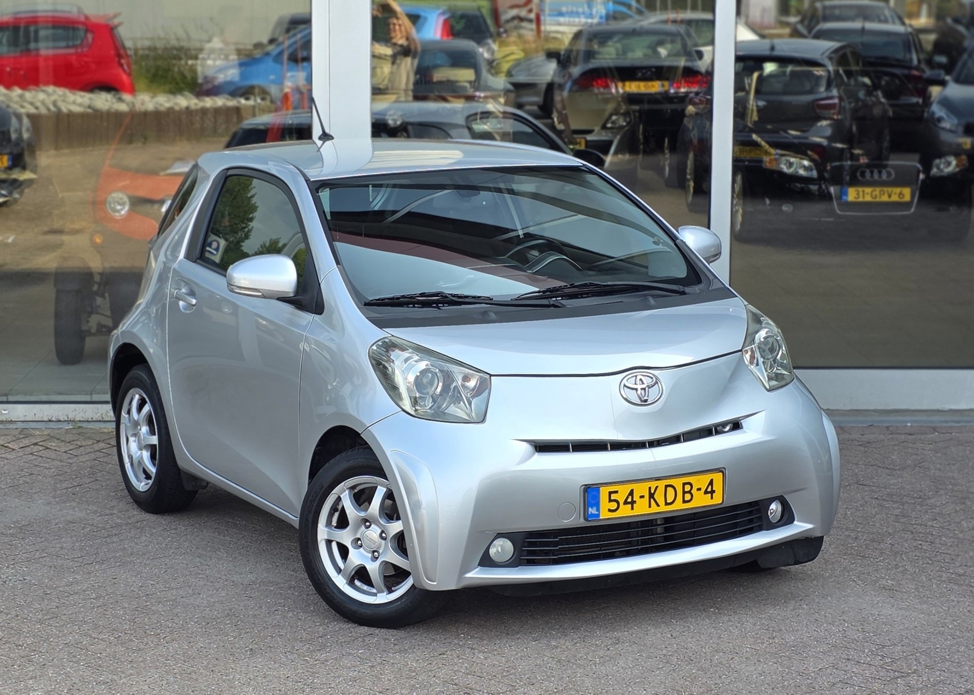 Foto van Toyota Toyota Iq