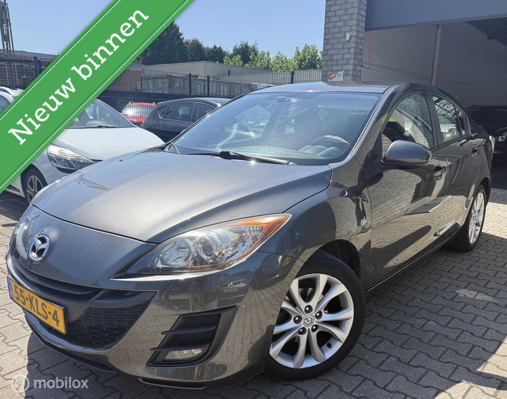 Mazda Mazda 3 1.6 GT-M Line / 5DRS / Sport.velgen / NL Auto 2010 - voorkant