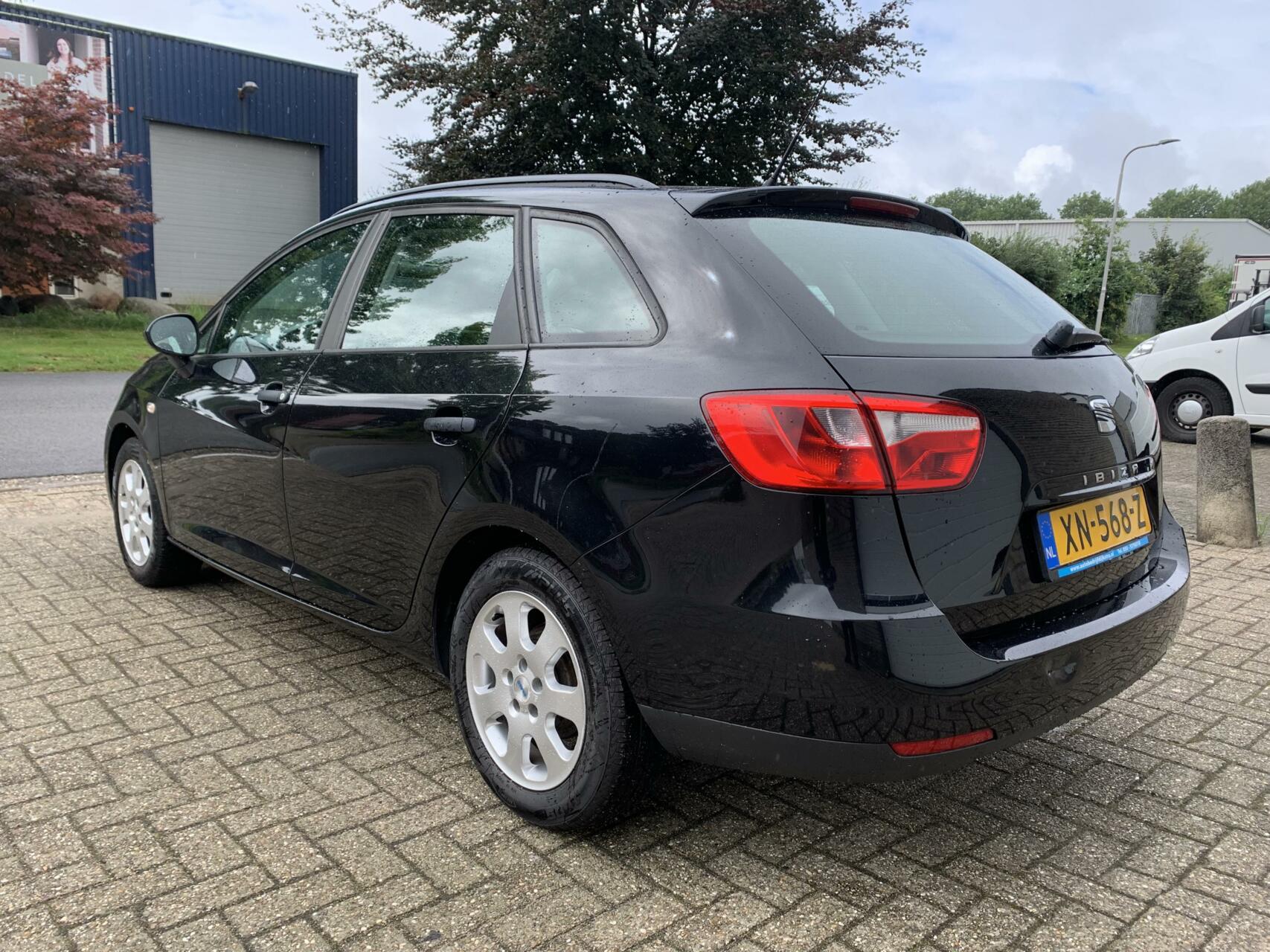Foto van Seat Ibiza ST