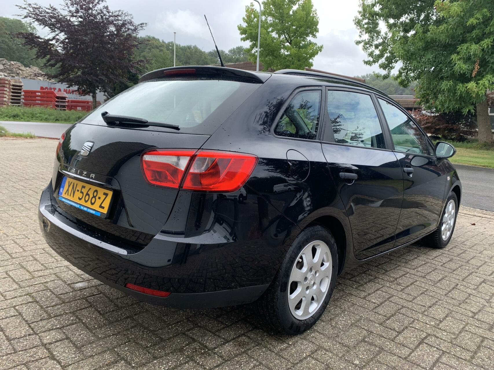 Foto van Seat Ibiza ST