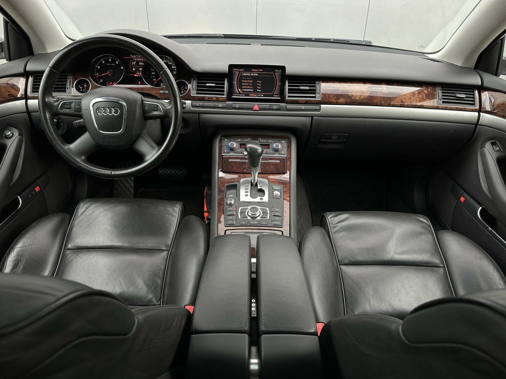 Foto van Audi A8
