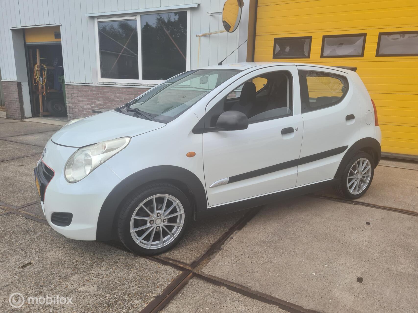 Foto van Suzuki Alto