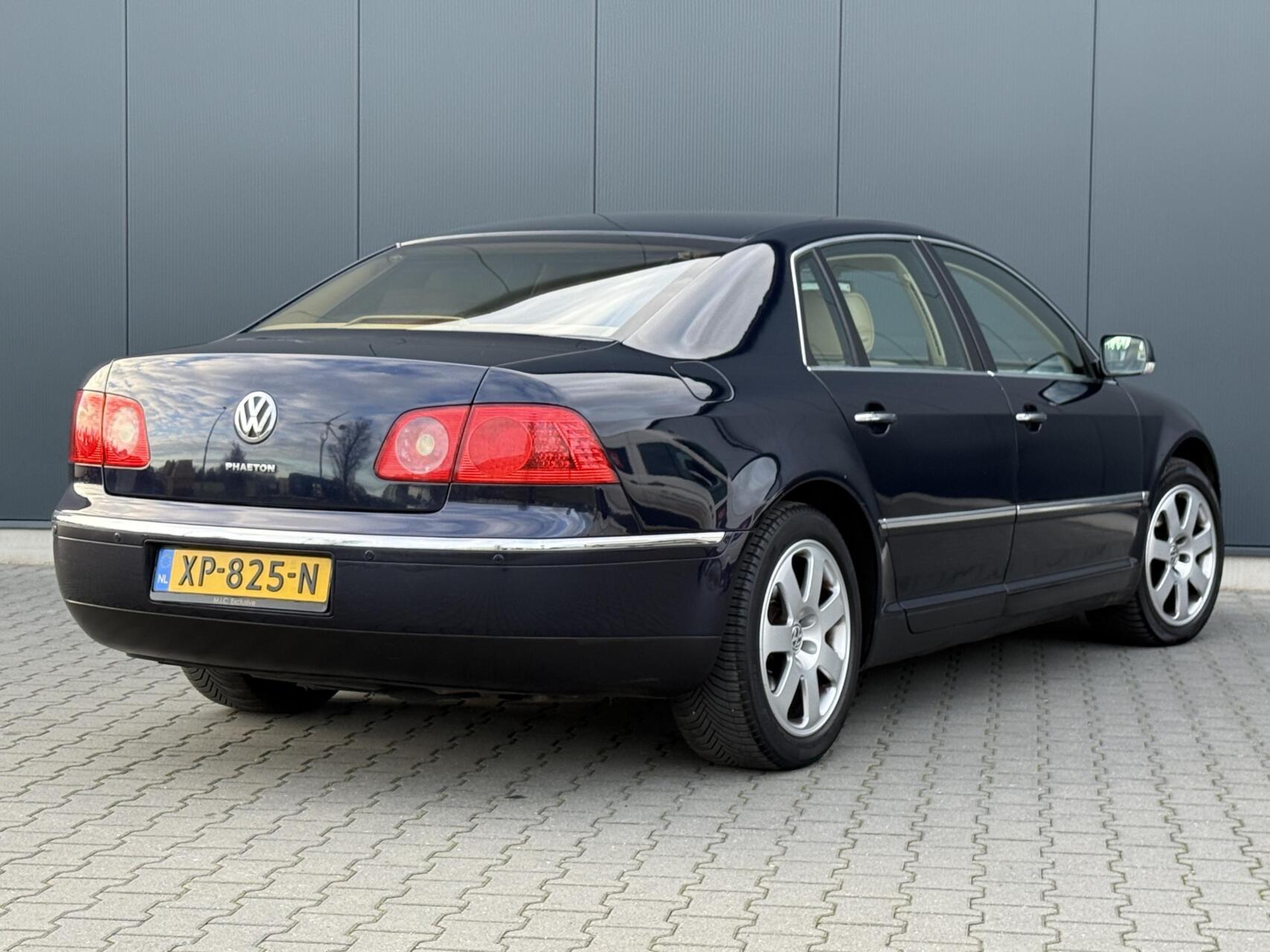 Foto van Volkswagen Phaeton