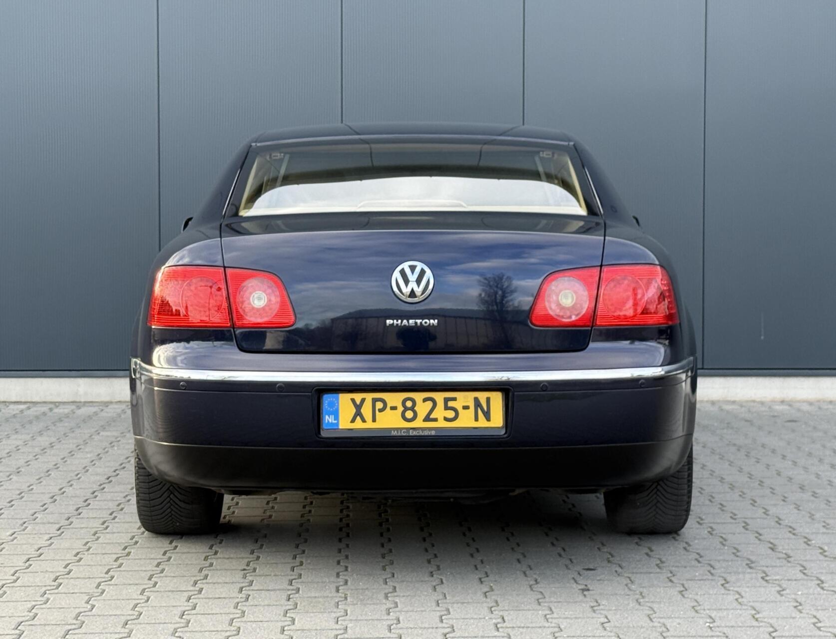 Foto van Volkswagen Phaeton
