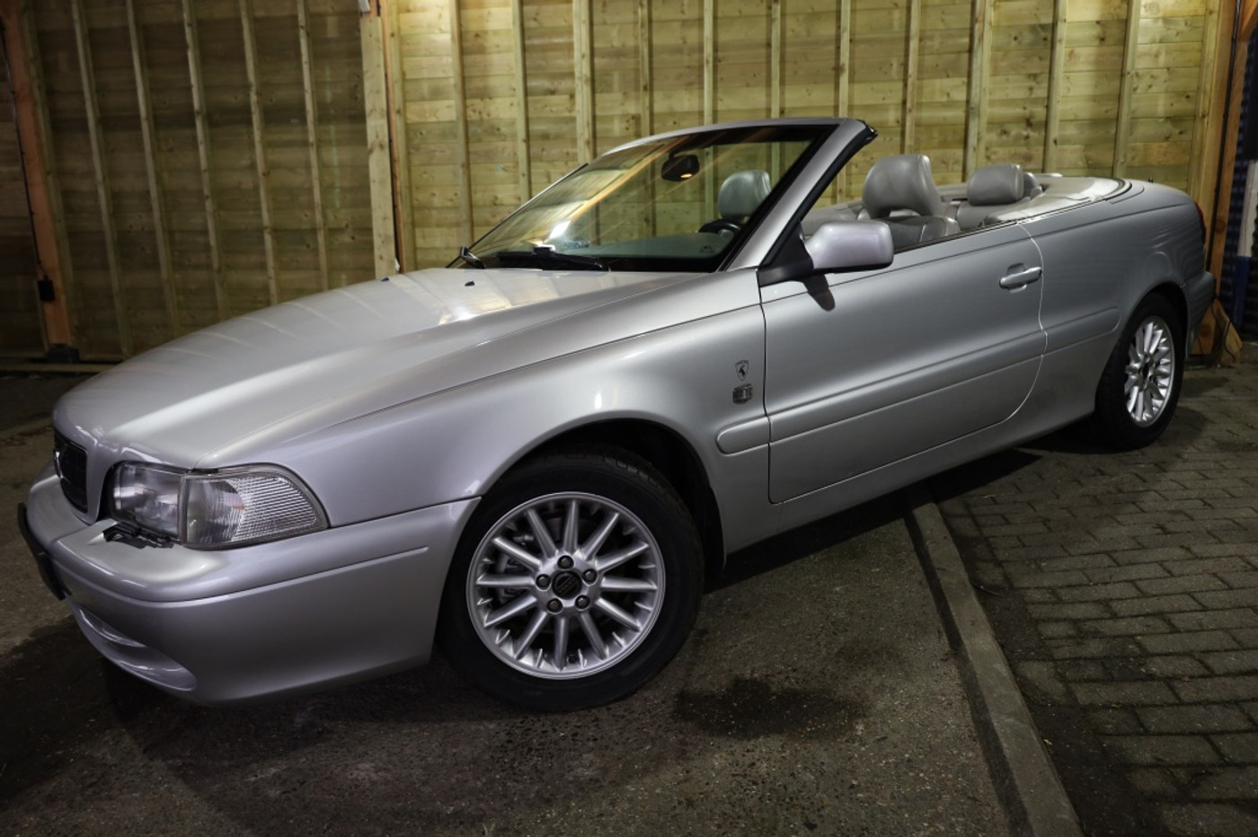 Foto van Volvo C70