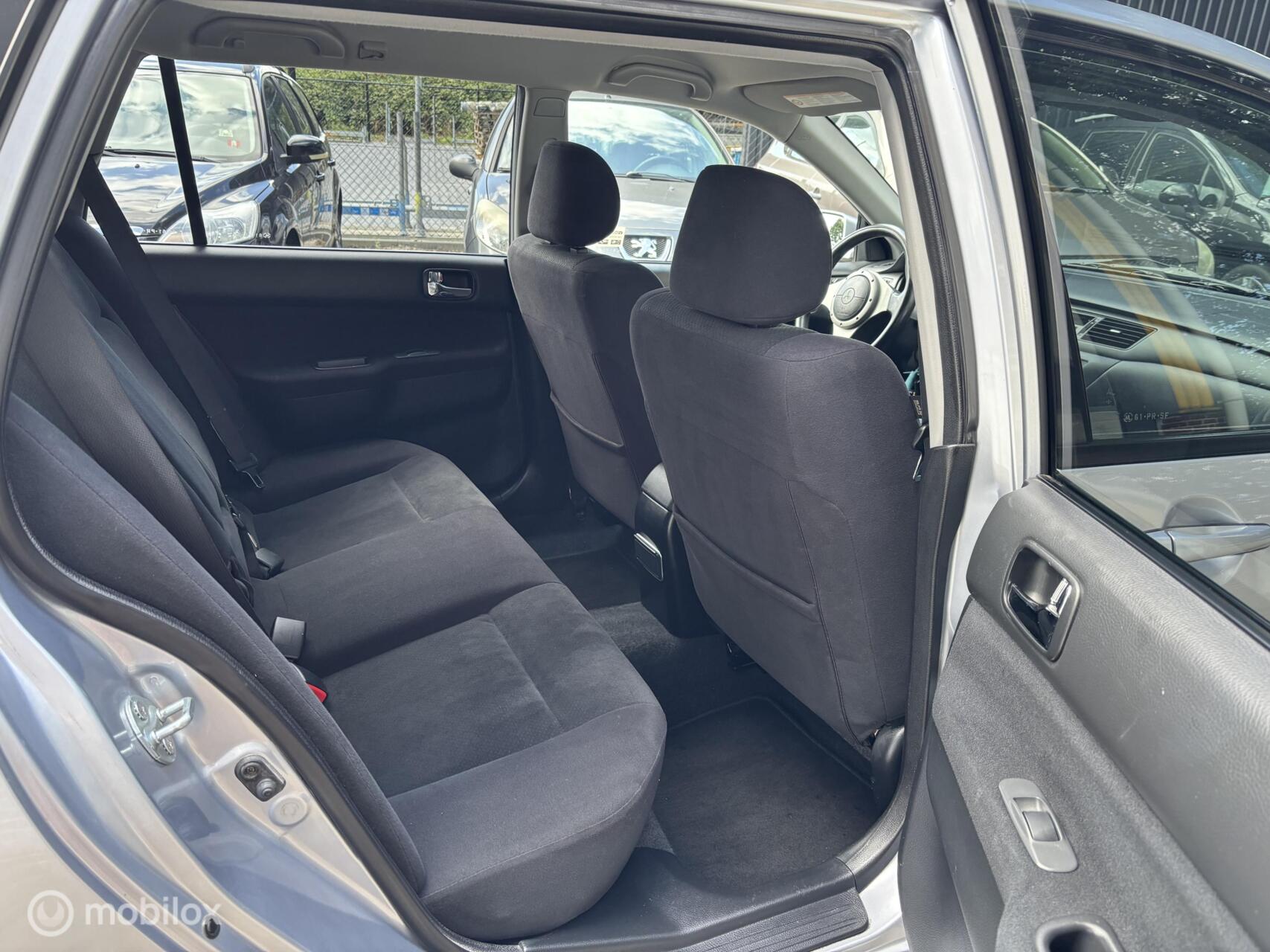 Foto van Mitsubishi Mitsubishi Lancer Wagon