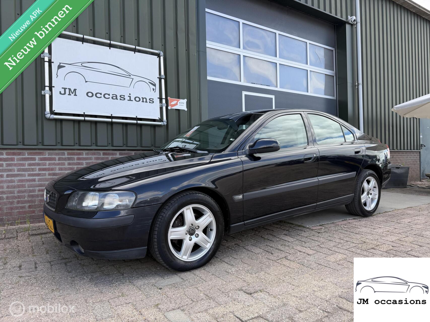 Volvo S60 2.4|Airco|Cruise|half leder|Lm velgen|APK 09-2027| 2002 - voorkant