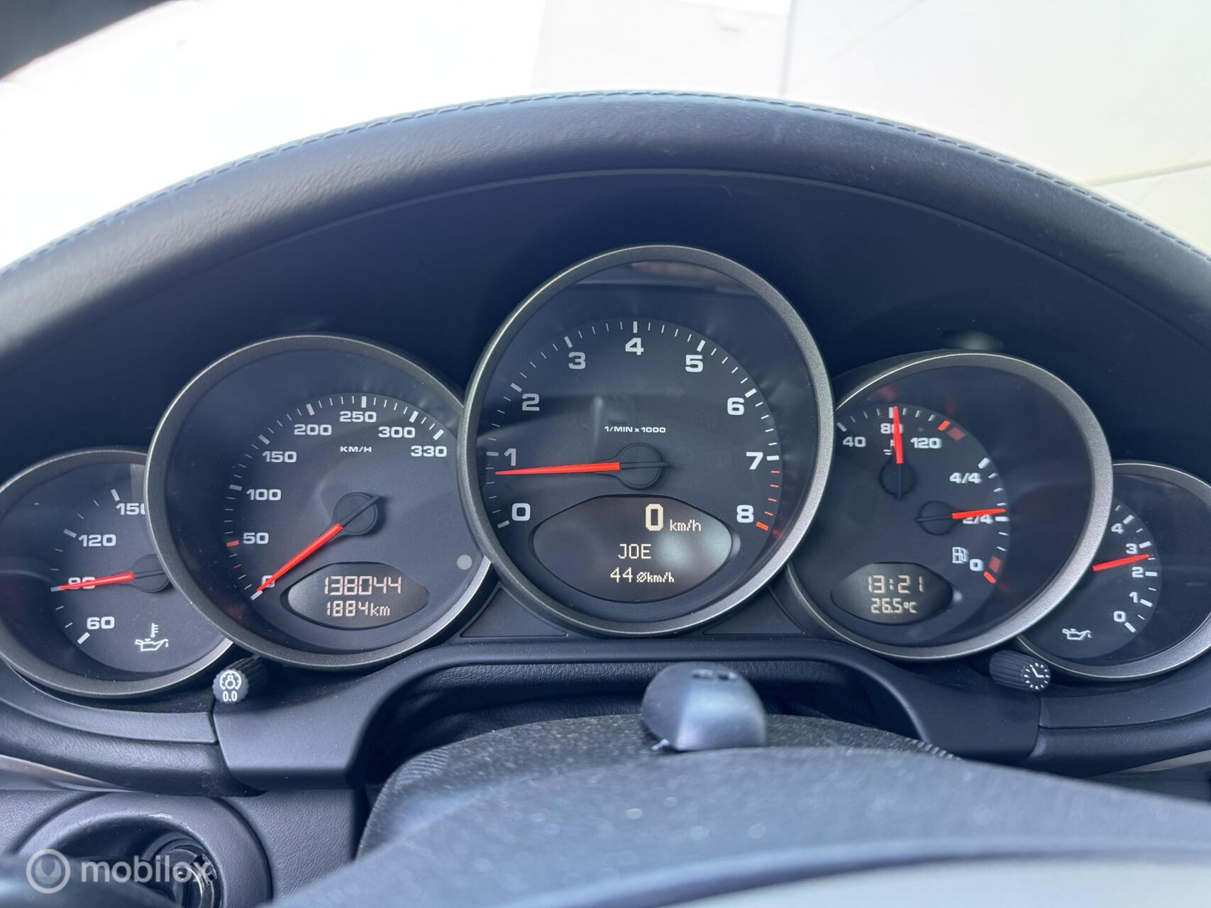 Foto van Porsche 911 Carrera
