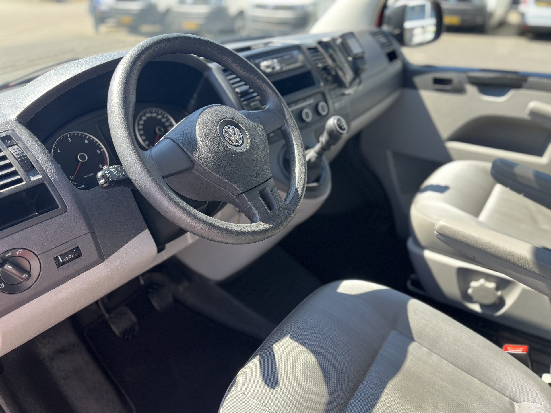 Foto van Volkswagen Transporter Kombi